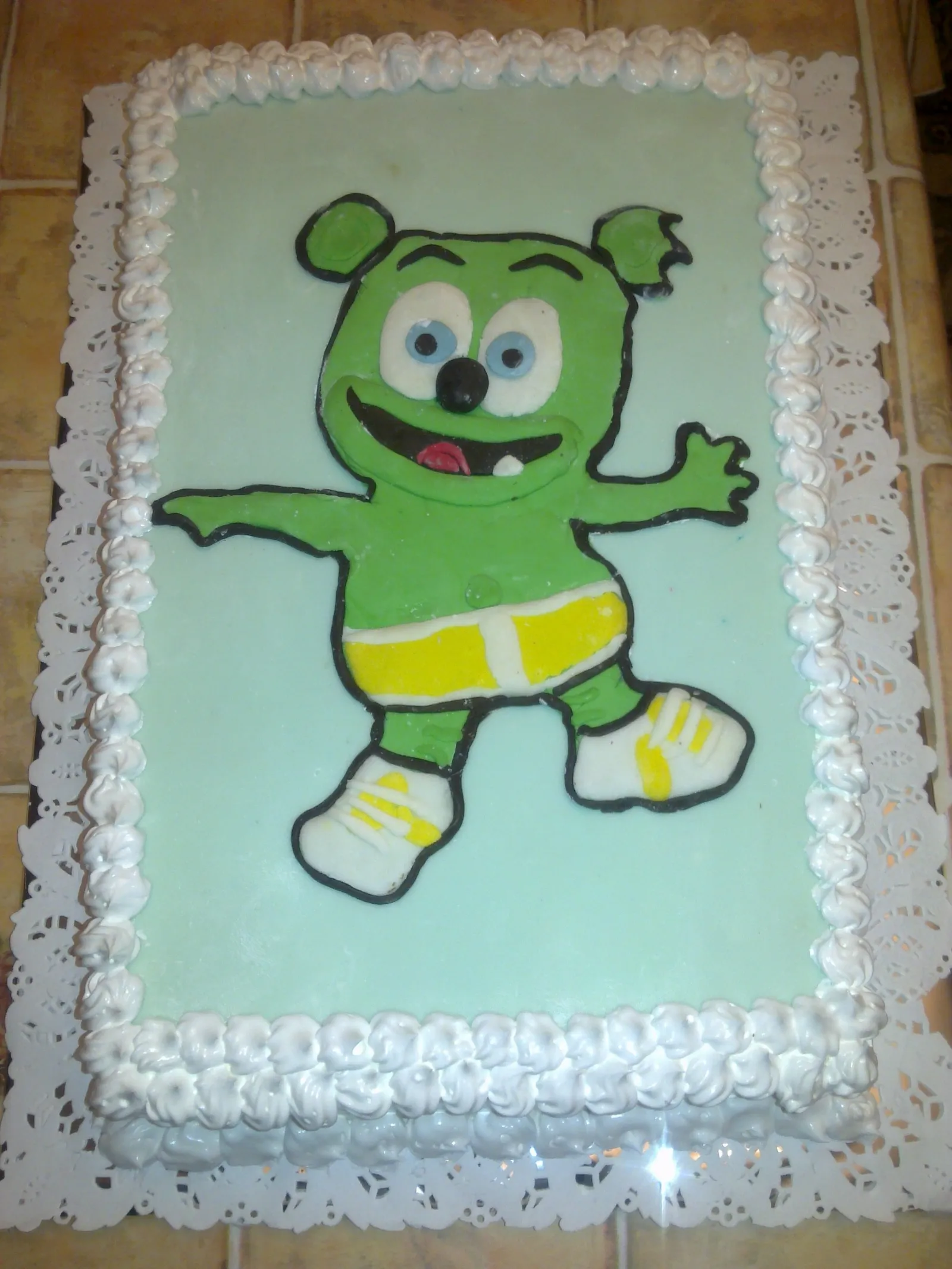 GUMMY BEAR