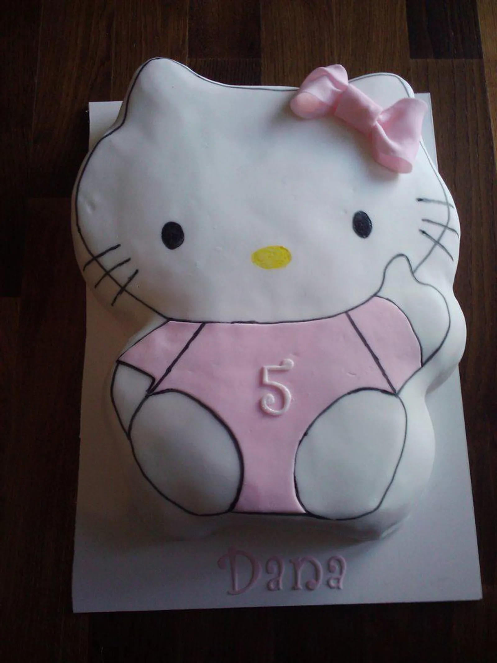 Hello Kitty Torta