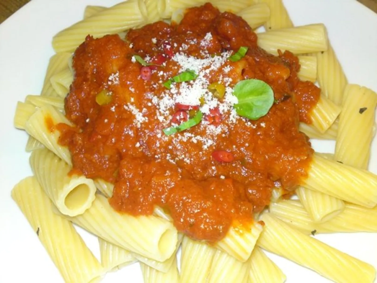 Rigatoni all’ Arrabiata - Coolinarika