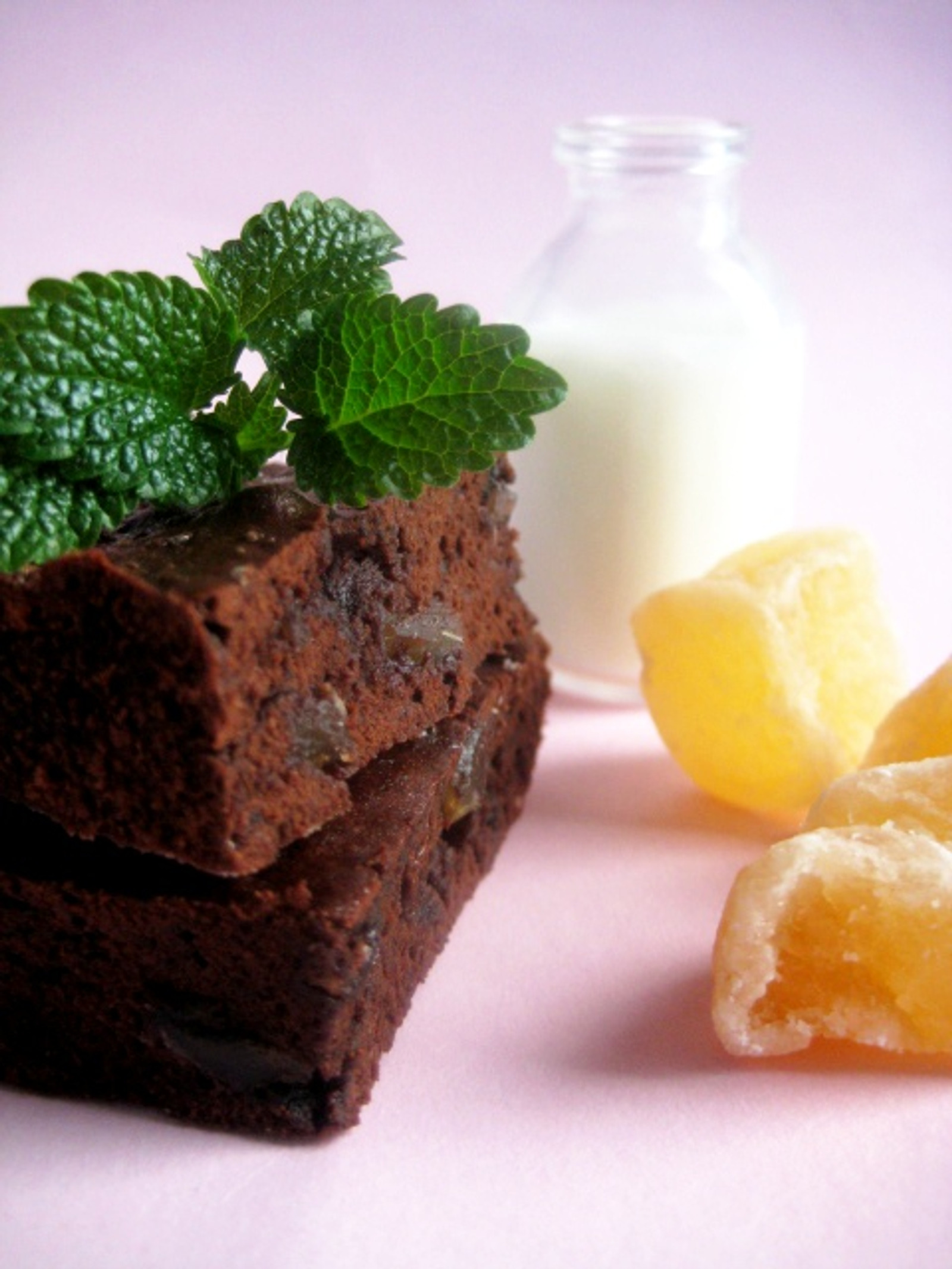 Brownies sa ušećerenim đumbirom