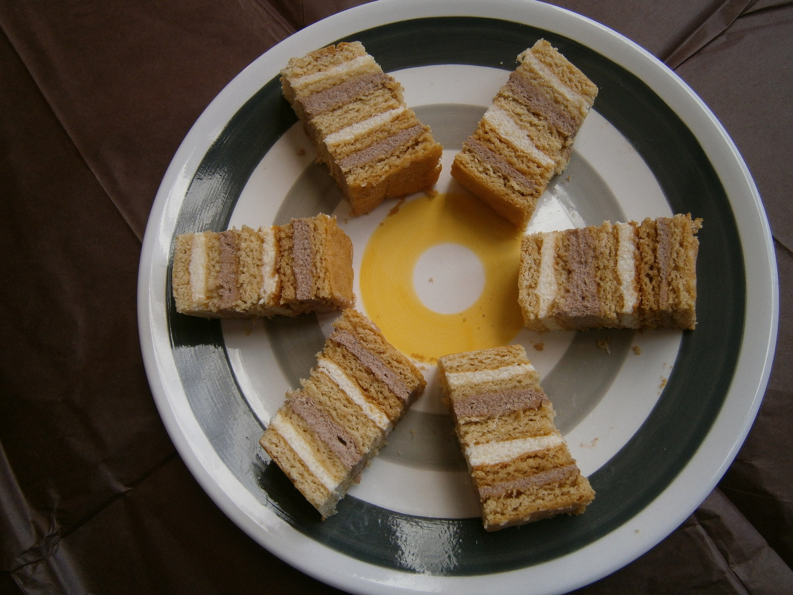 Medena pita (Monchi)