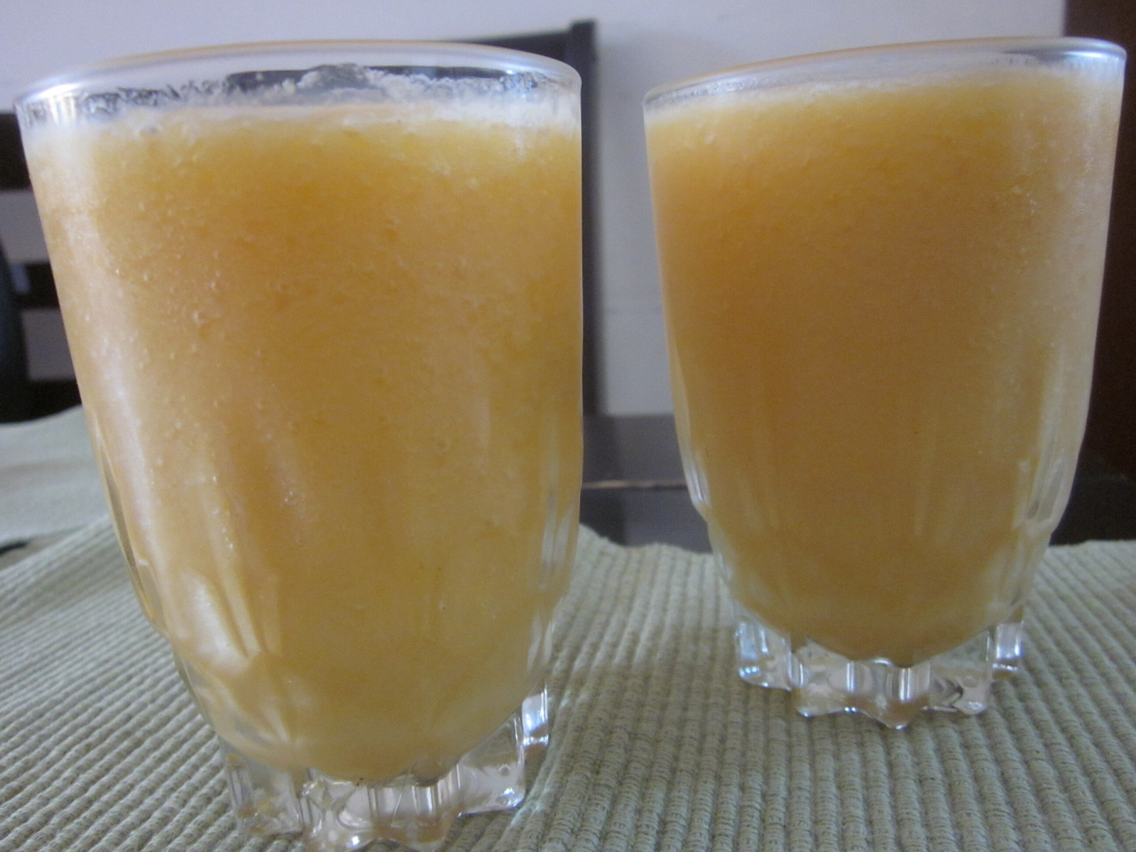 Tropski smoothie by Lilest