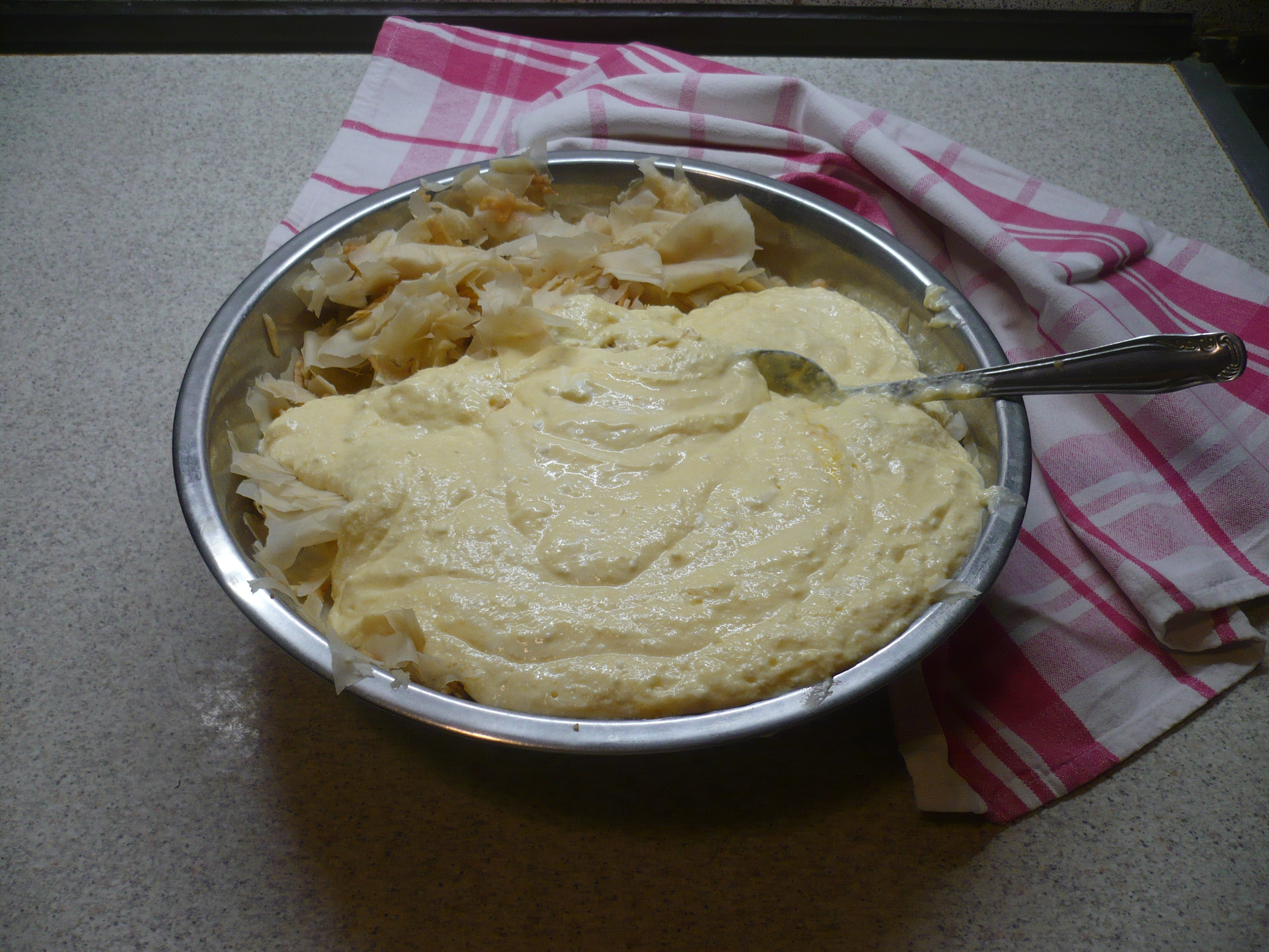 Potrgana pita.jpg