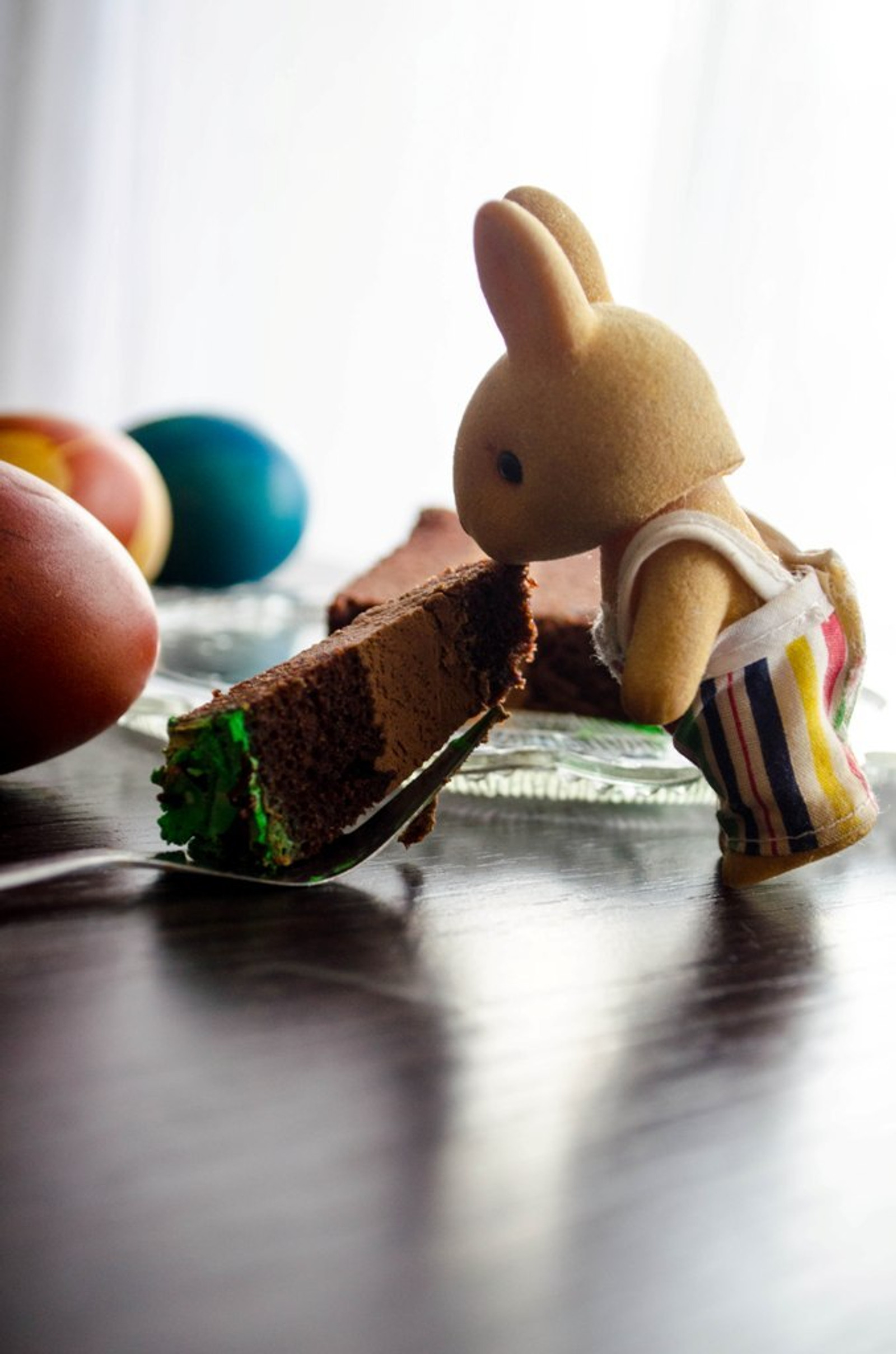 Uskrsnji zeko i njegovo parce torte :)