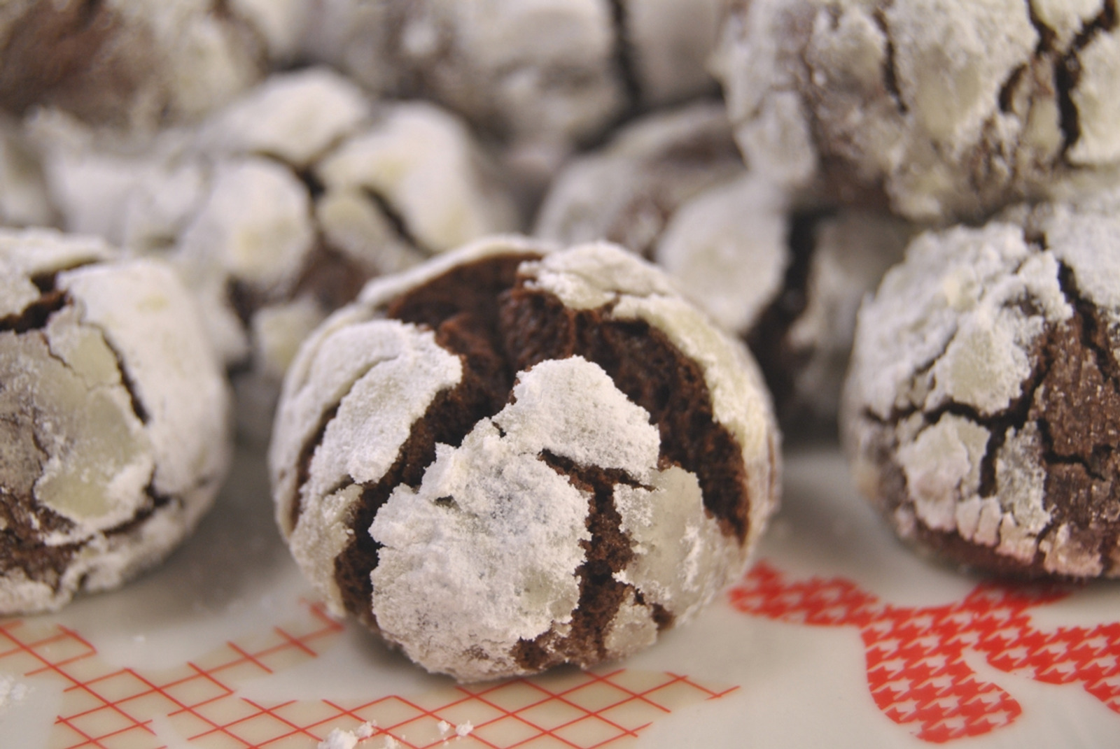 Chocolate crinkles