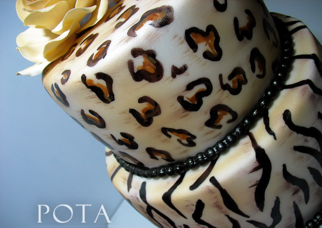 Torta tigar i leopard print