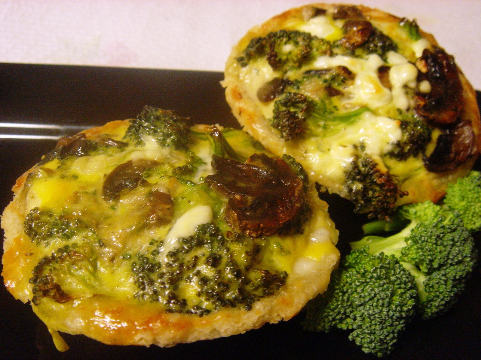 Quiche sa brokulama i gljivama