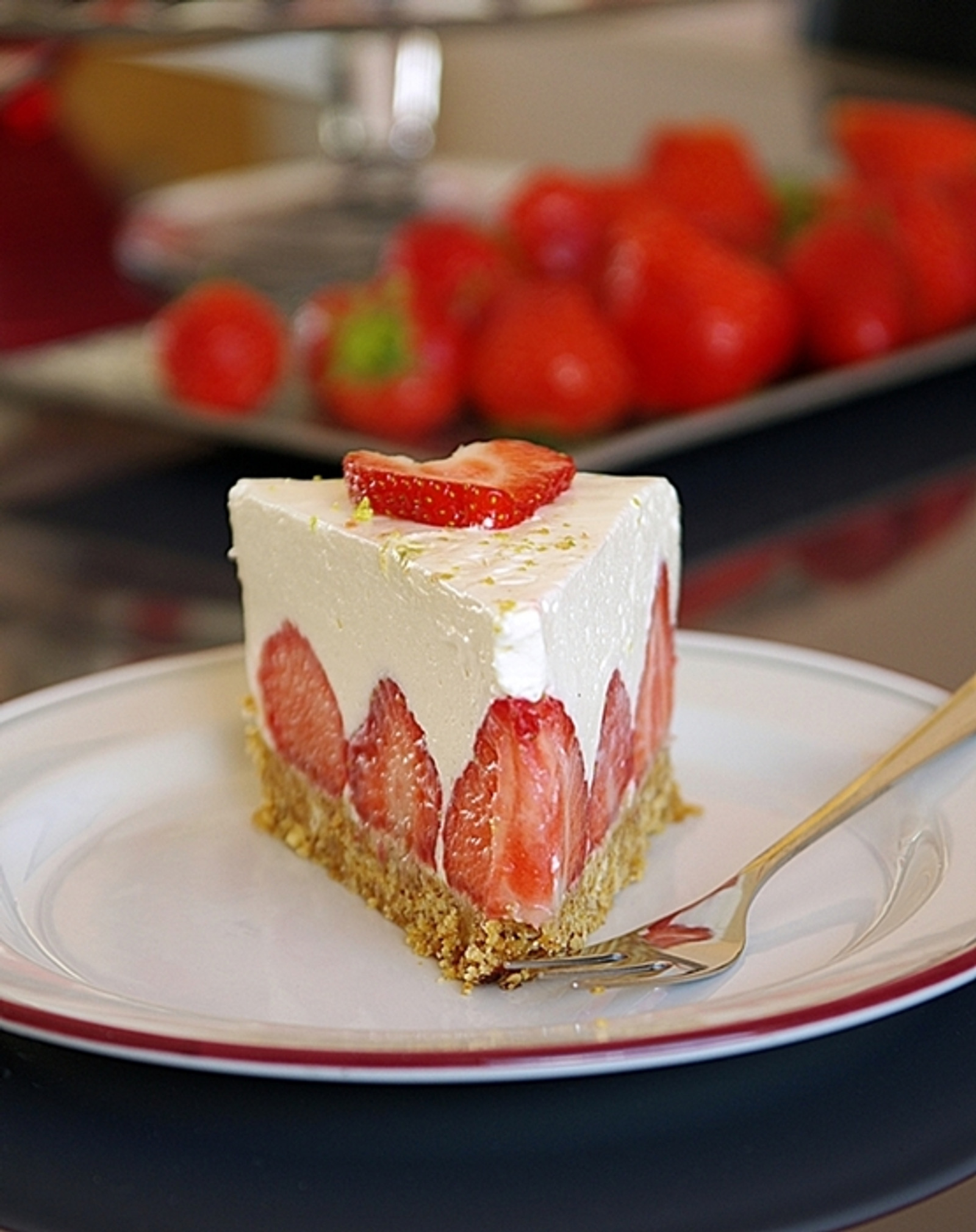 Torta s jagodama koja se ne pece!