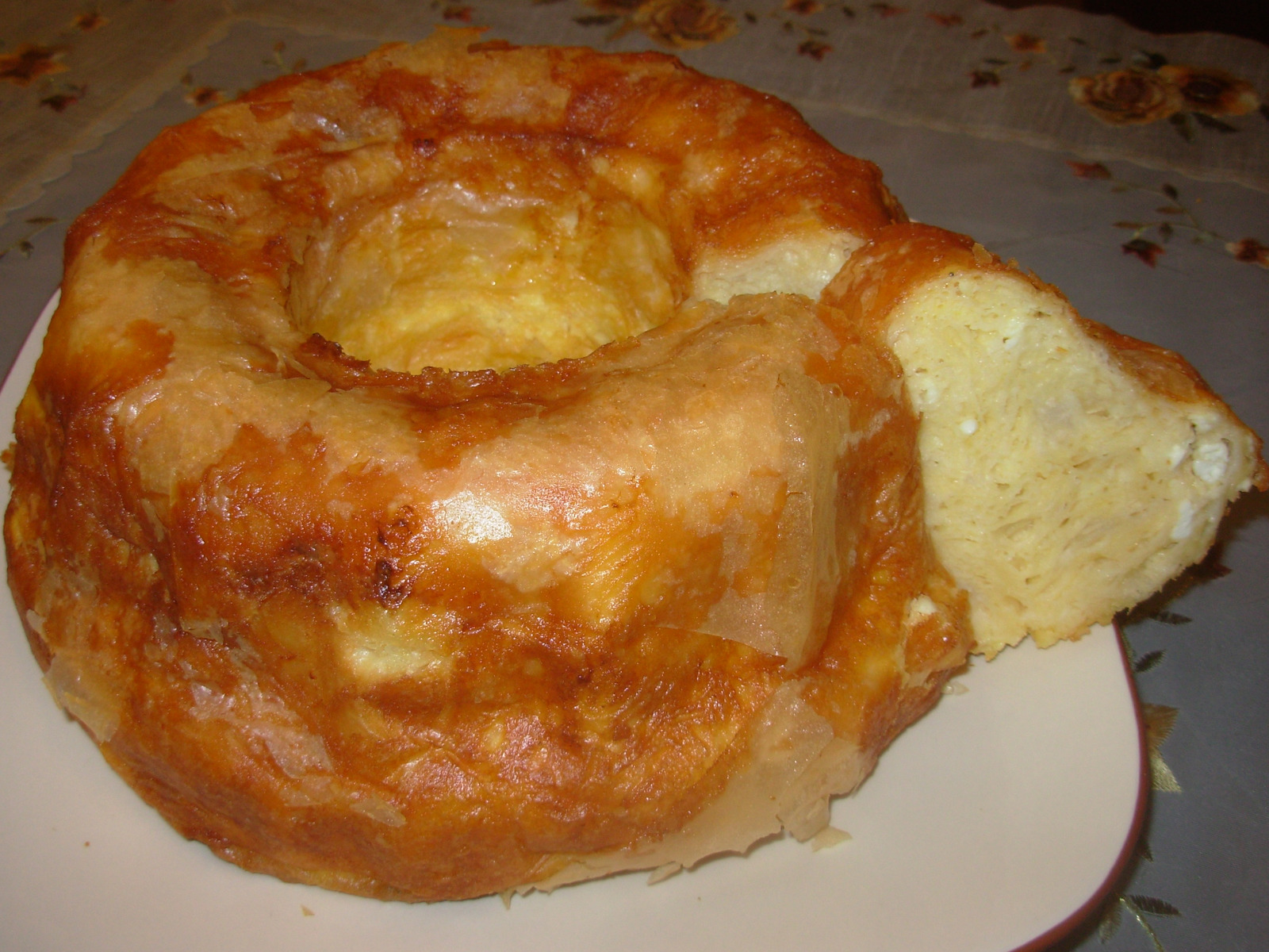 Kuglof gibanica