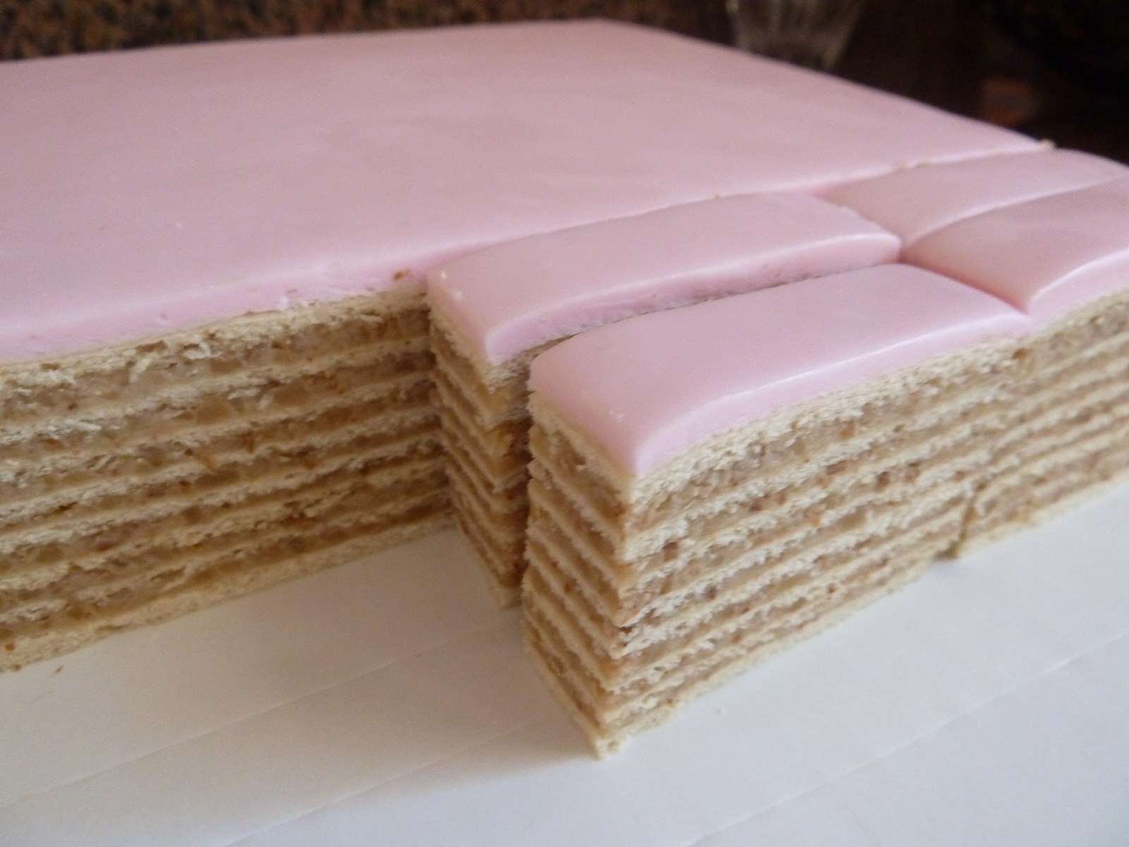 Rozen Torta (sa detaljnim postupkom za pravljenje kora)