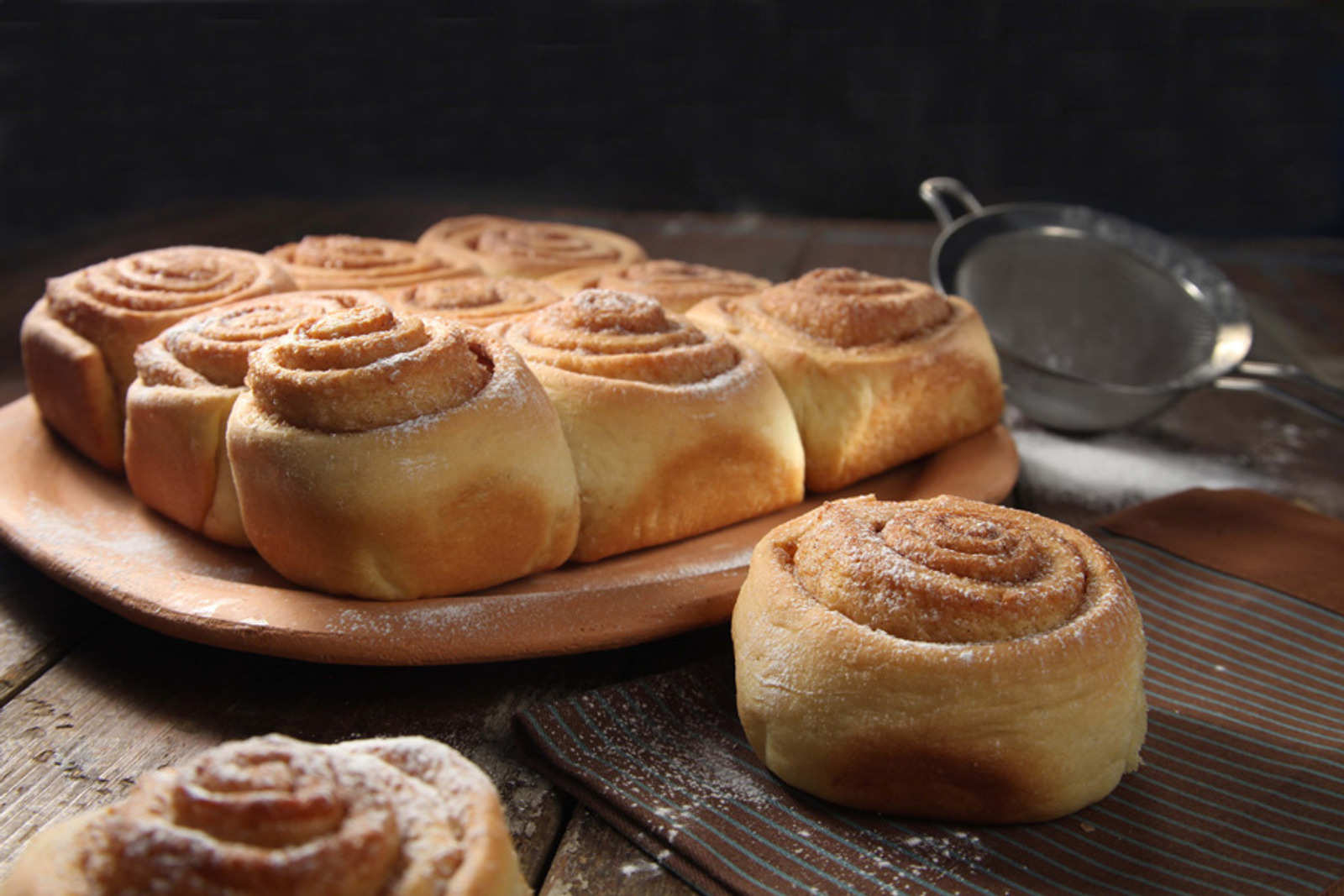 Cinnamon rolls