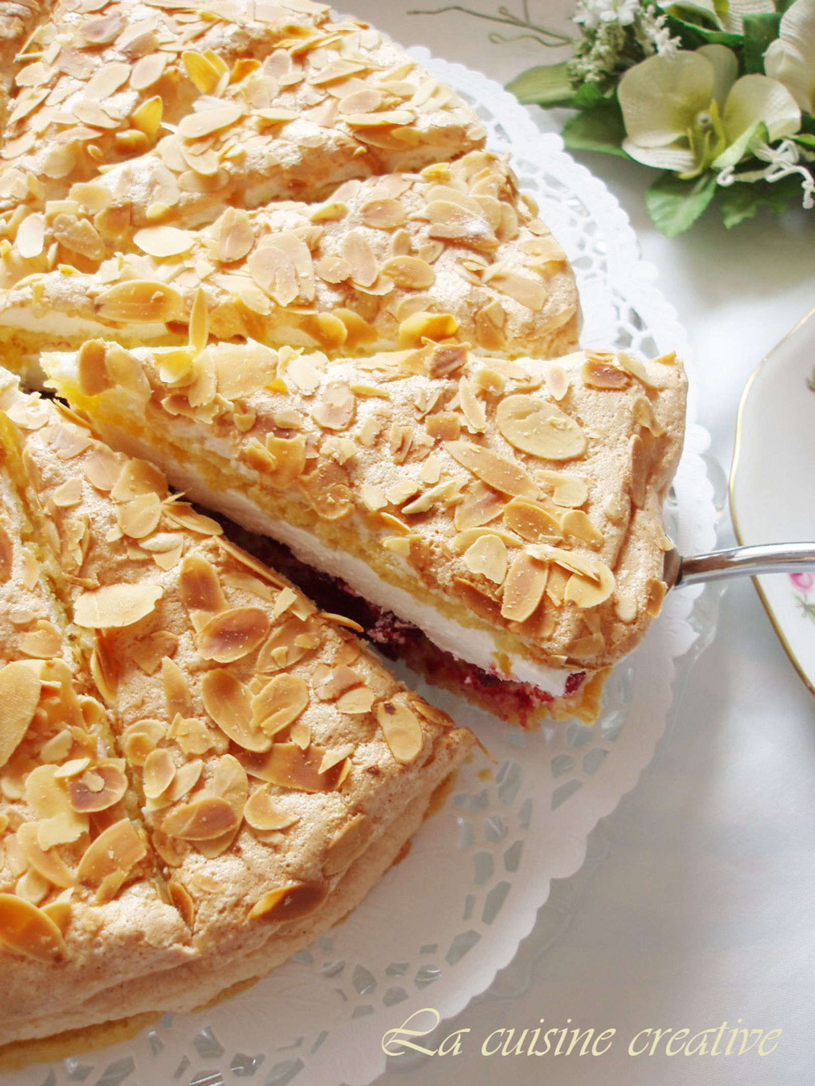 Torta sa bademima i visnjama