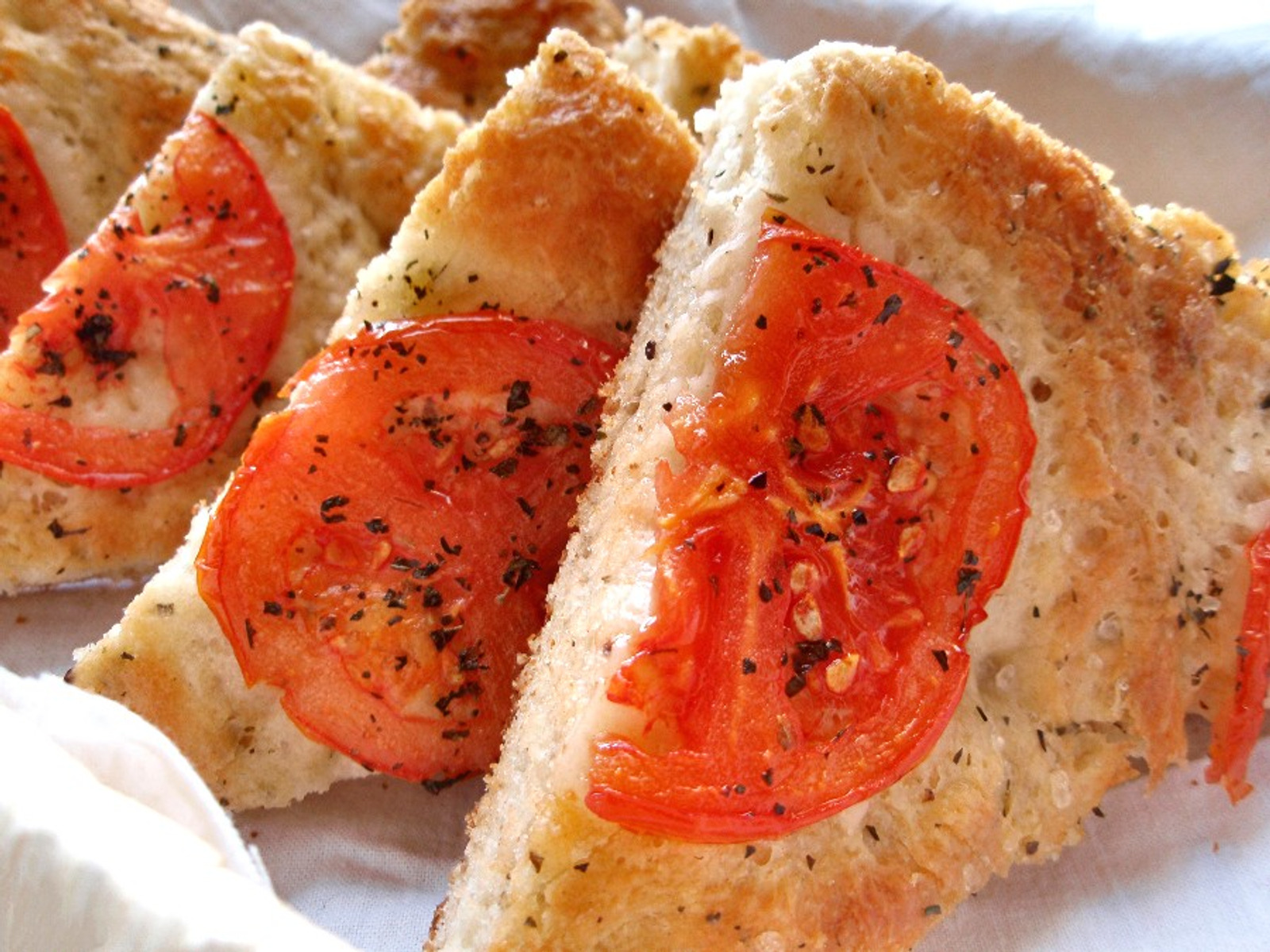 Focaccia rustica al pomodoro