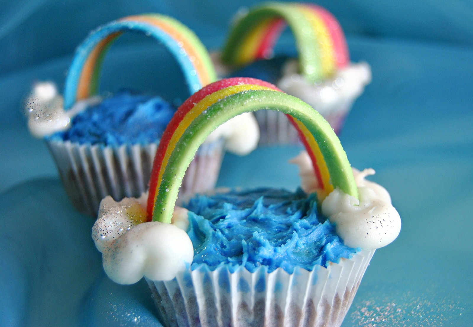 Rainbow muffins
