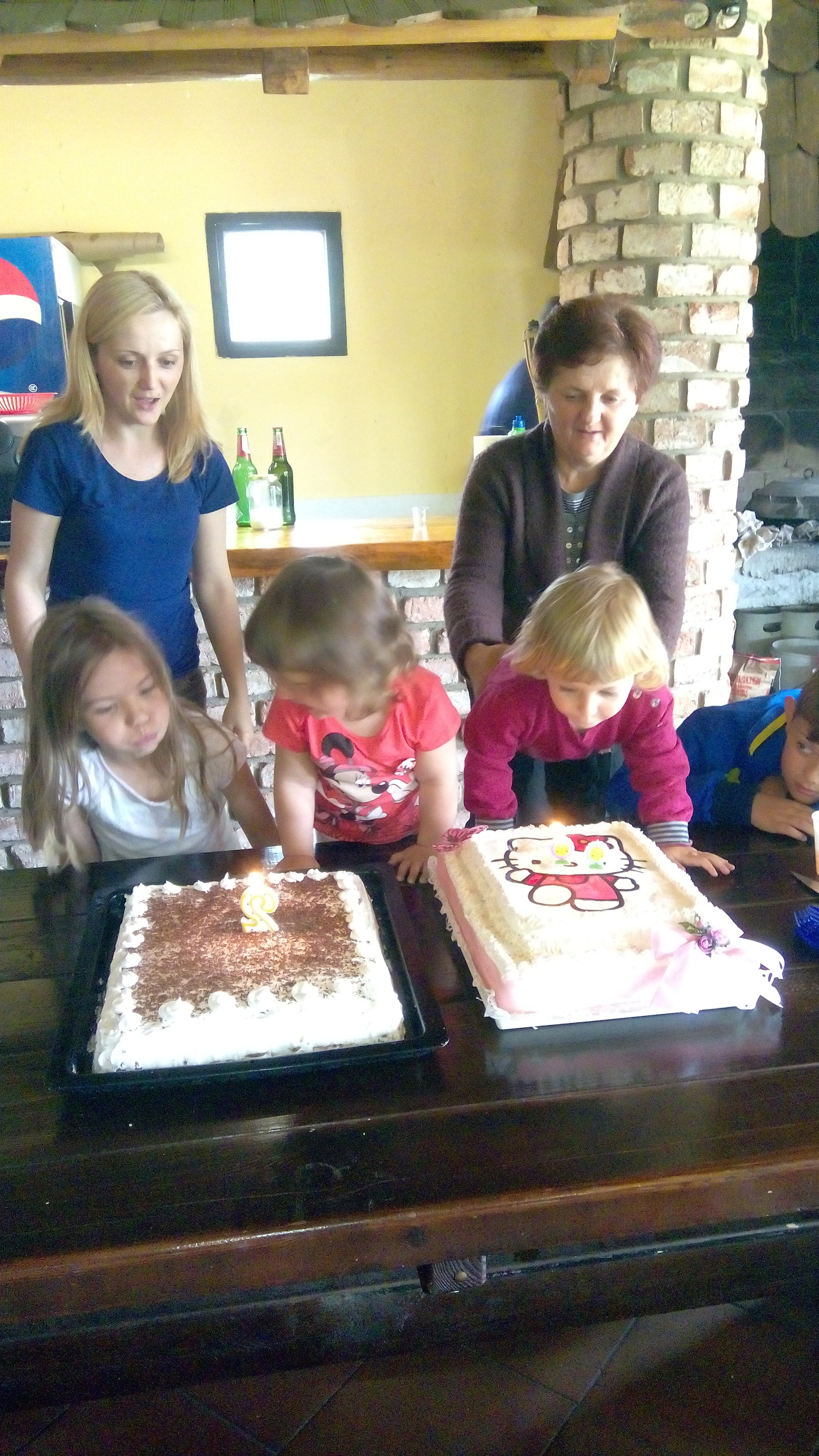 Image 2213227 (auto)