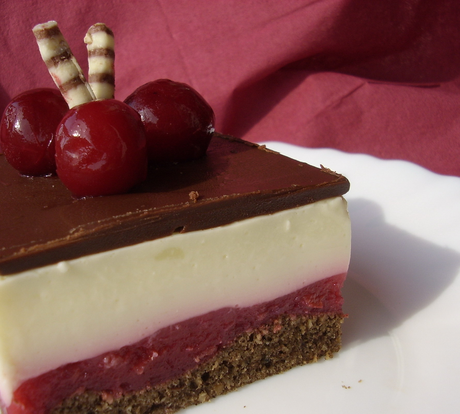Vanilla cherry kocke