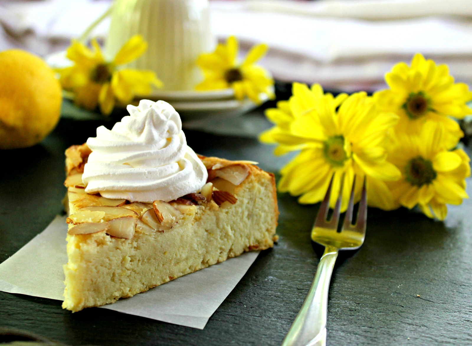 Ricotta-lemon almond flour cake...