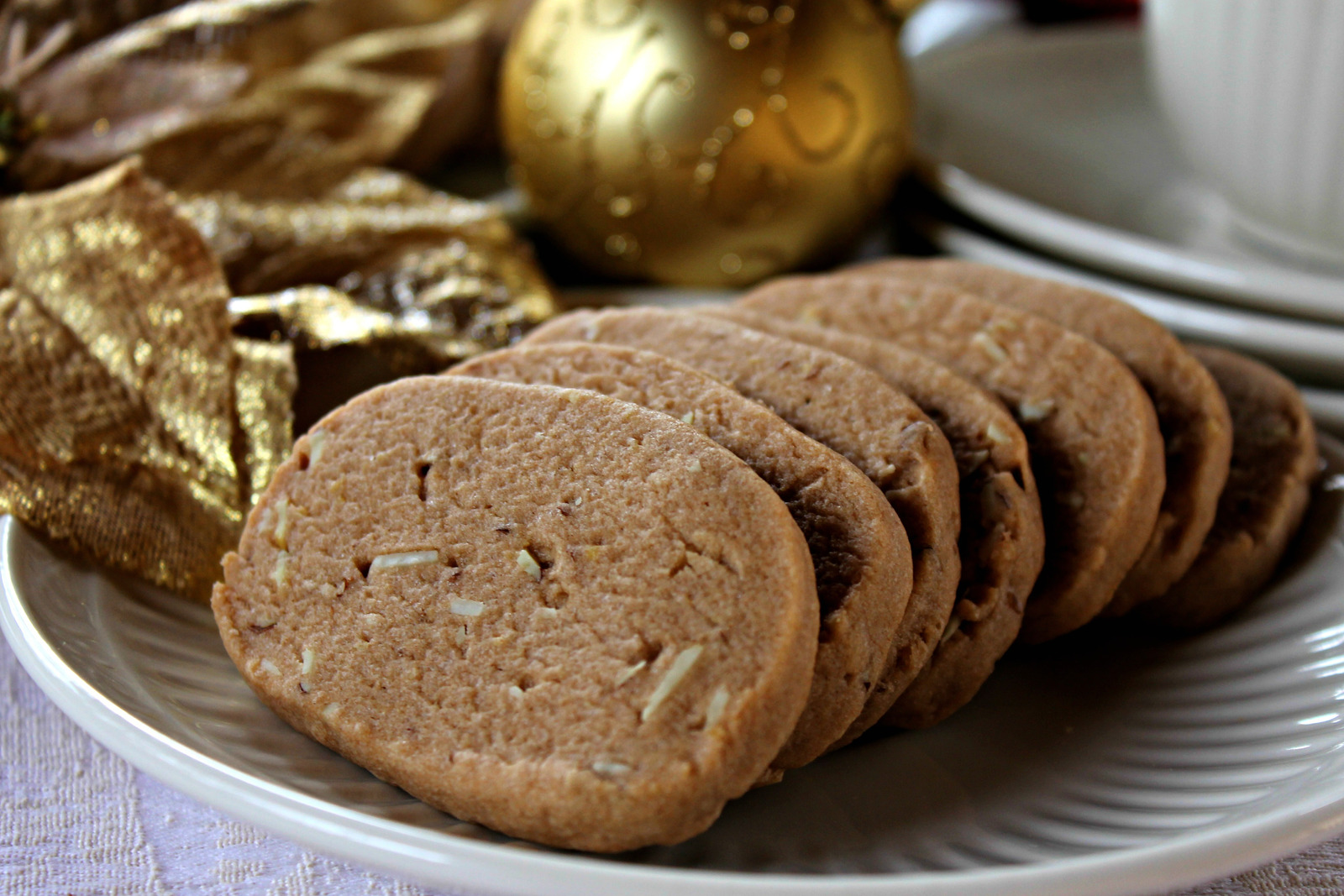 Almond Wafer Cookies...