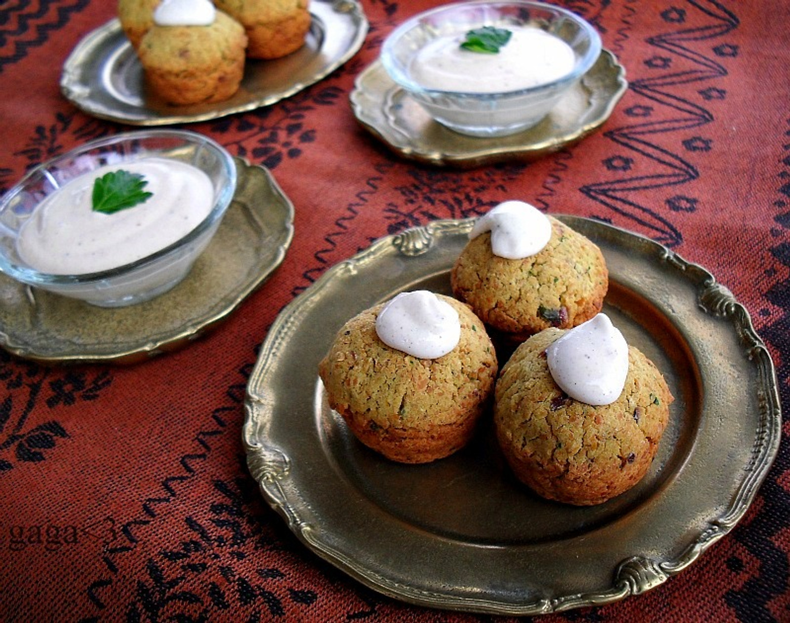Falafel iz rerne sa Brkinim prelivom