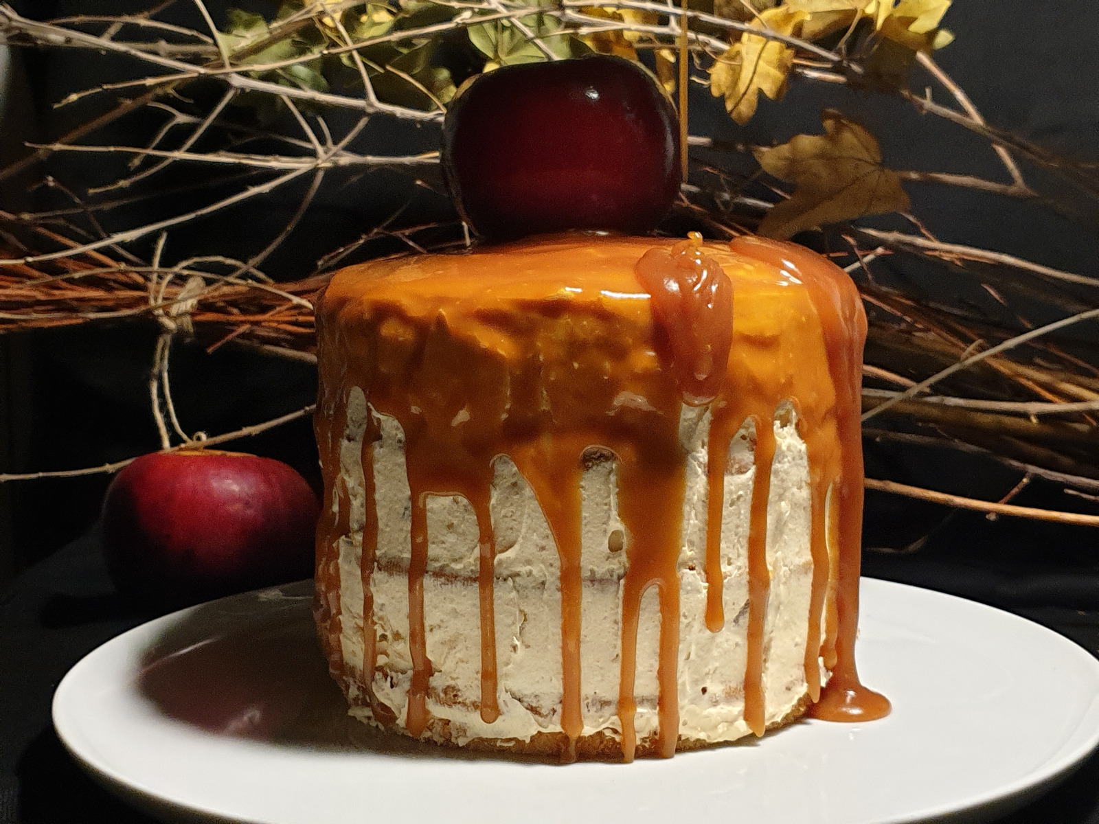 Torta od jabuka i karamele