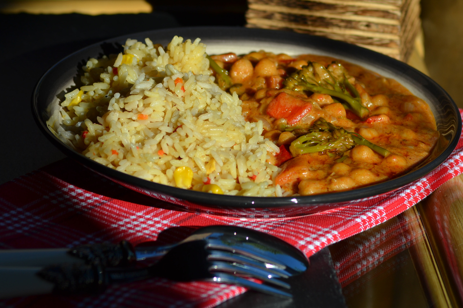 Vegan coconut & peanut curry