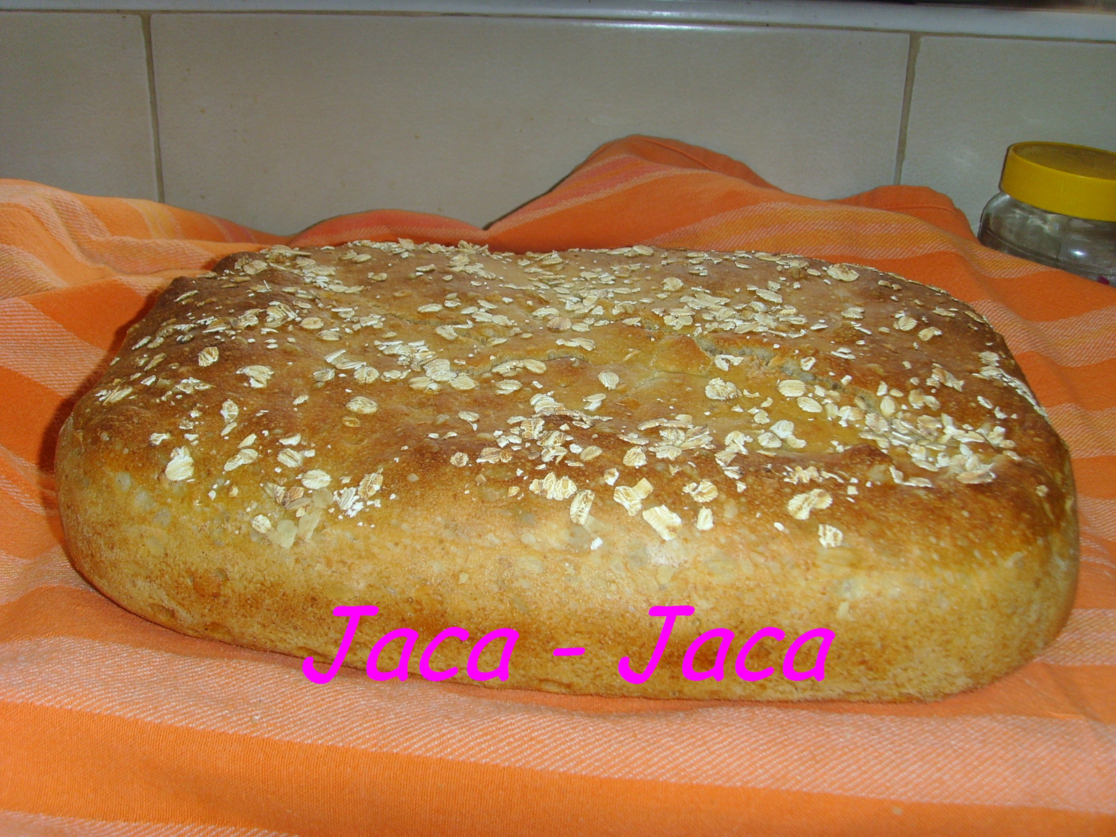 Hleb-posut ovsenim pahuljucama