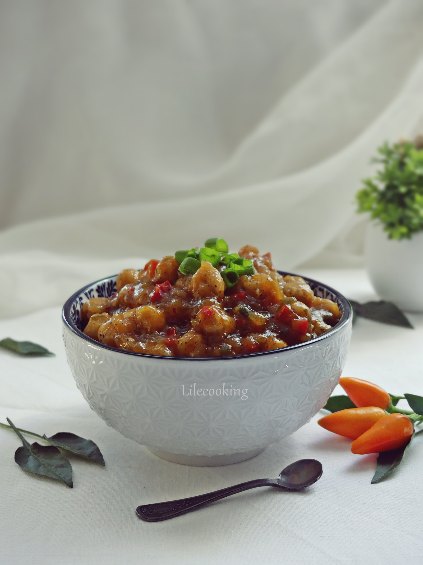 Hrskavi slanutak u chilli umaku