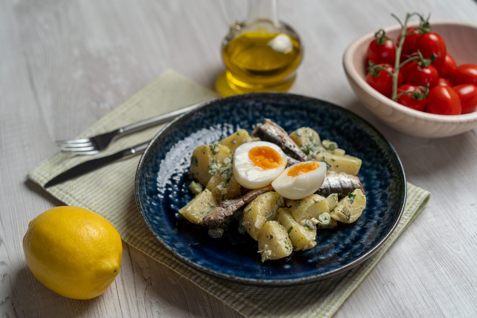 Salata od krumpira i sardina