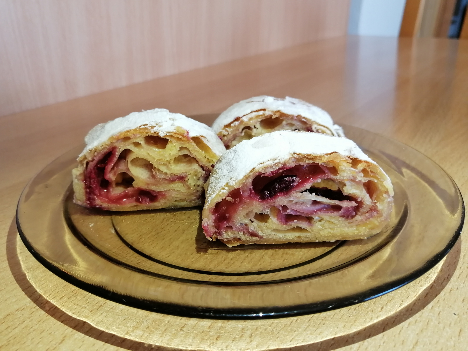Pita sa višnjama i grizom by Nandila