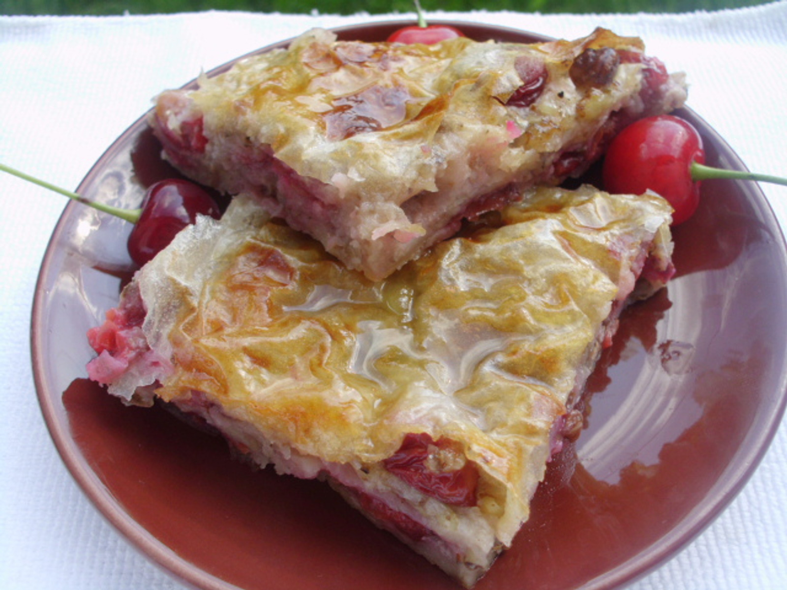 Baklava sa višnjama