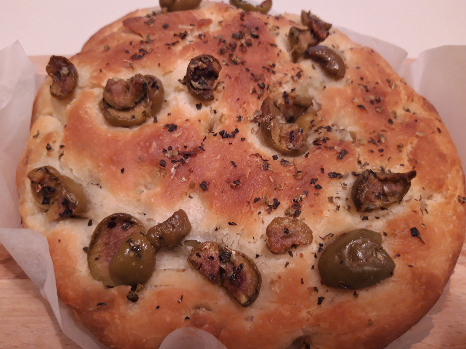 Foccacia s maslinama