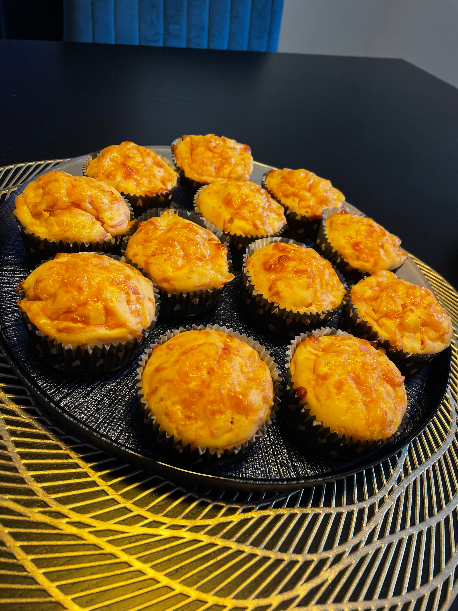 Slani muffini sa šunkom i sirom