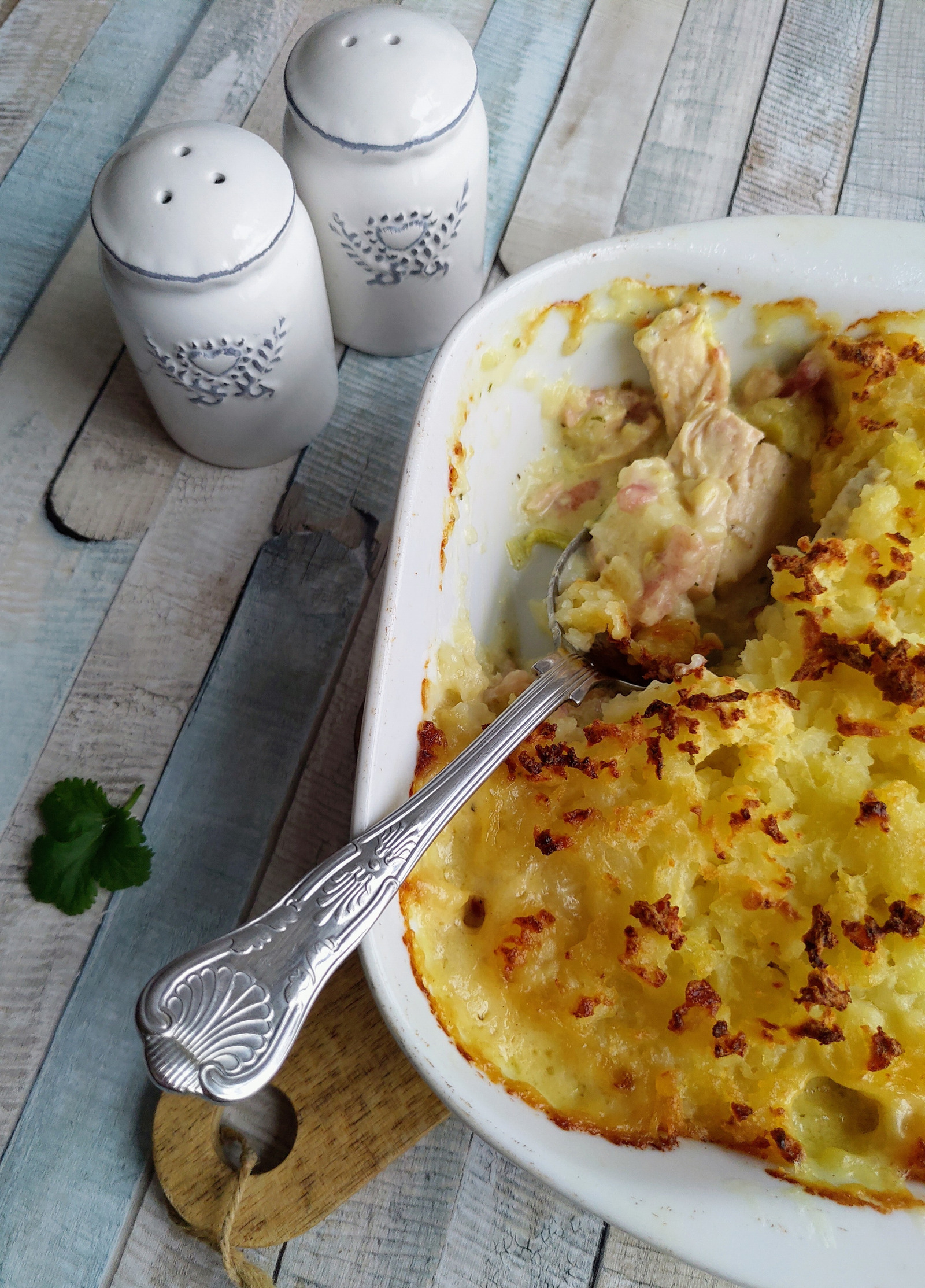 rösti-topped chicken and pancetta PIE