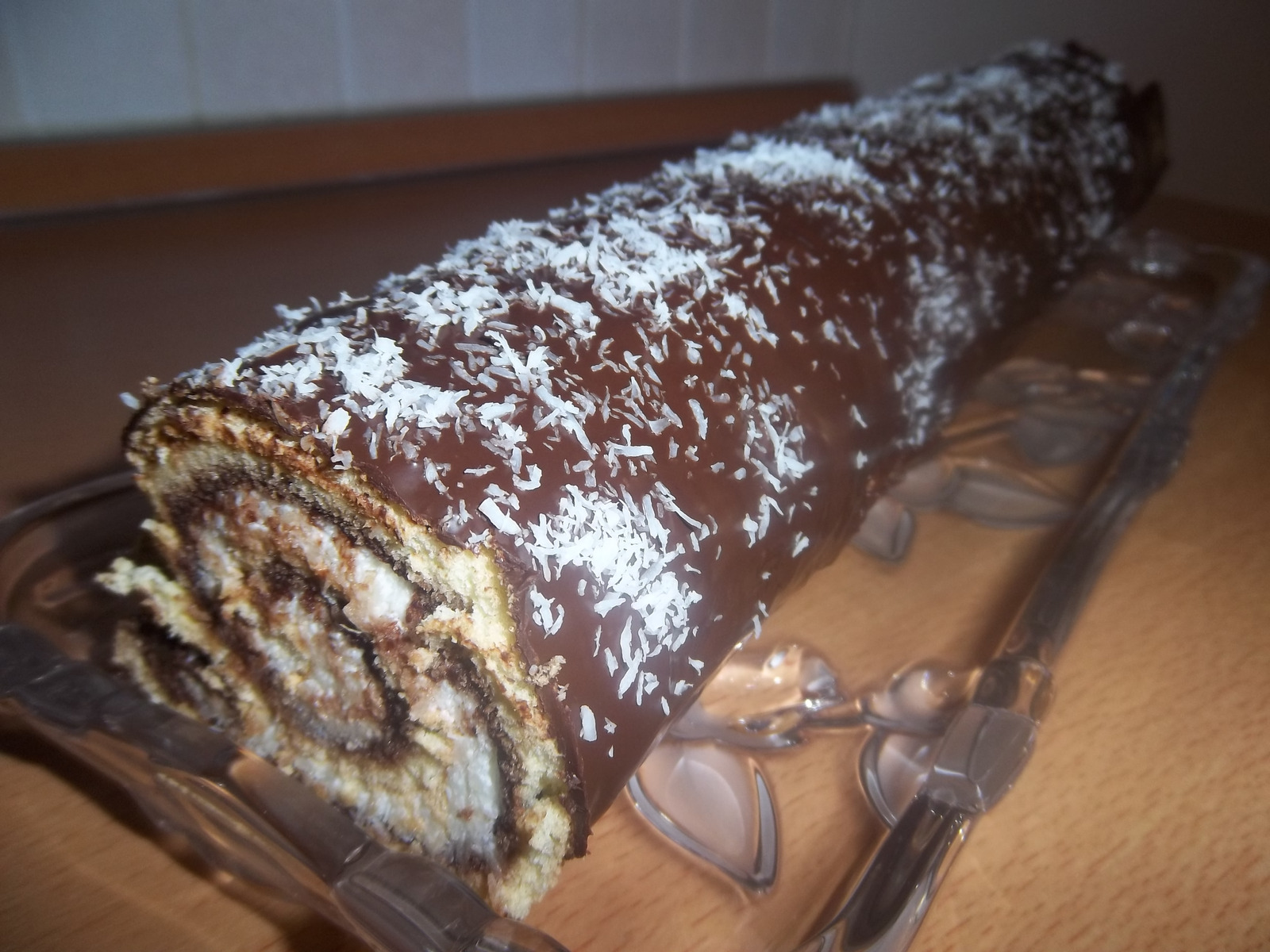 ROLAT OD KOKOSA I ČOKOLADE