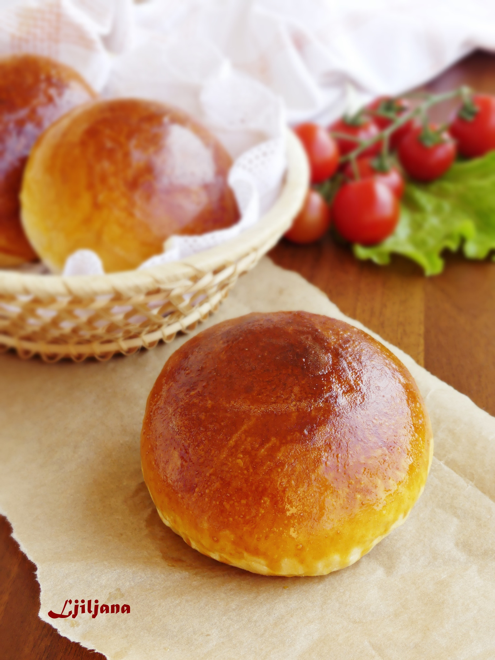 Burger peciva (tangzhong burger buns)