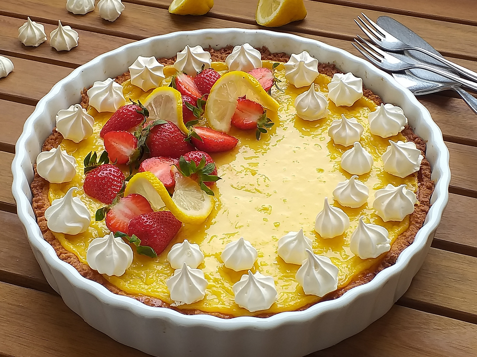 Tart s kremom od limuna