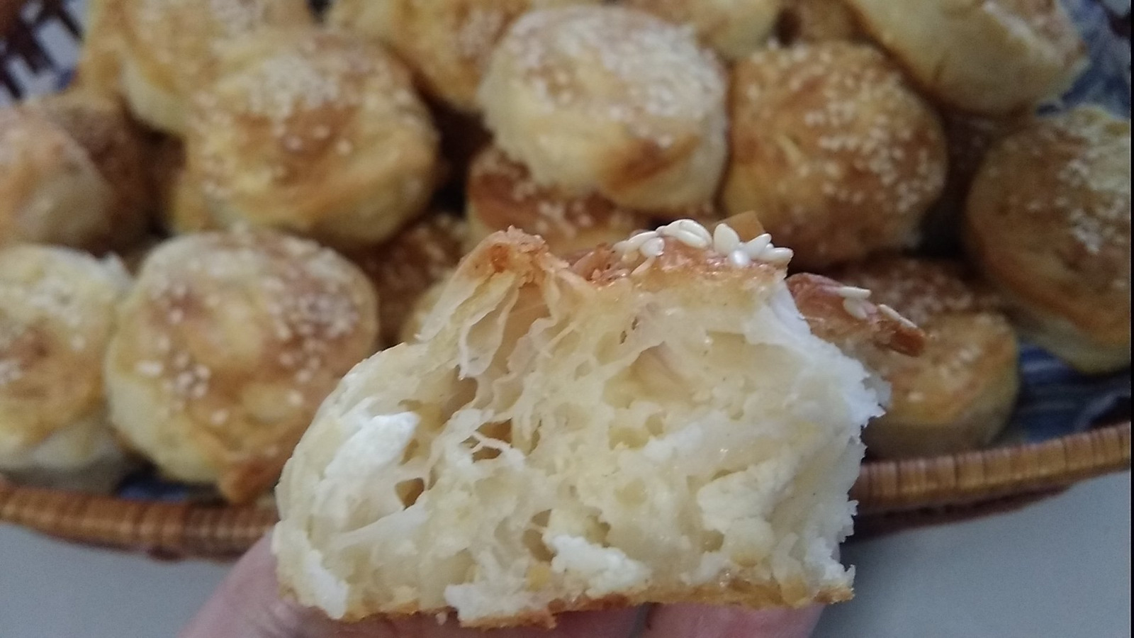 Ruže od svježeg sira (od gotovih kora)