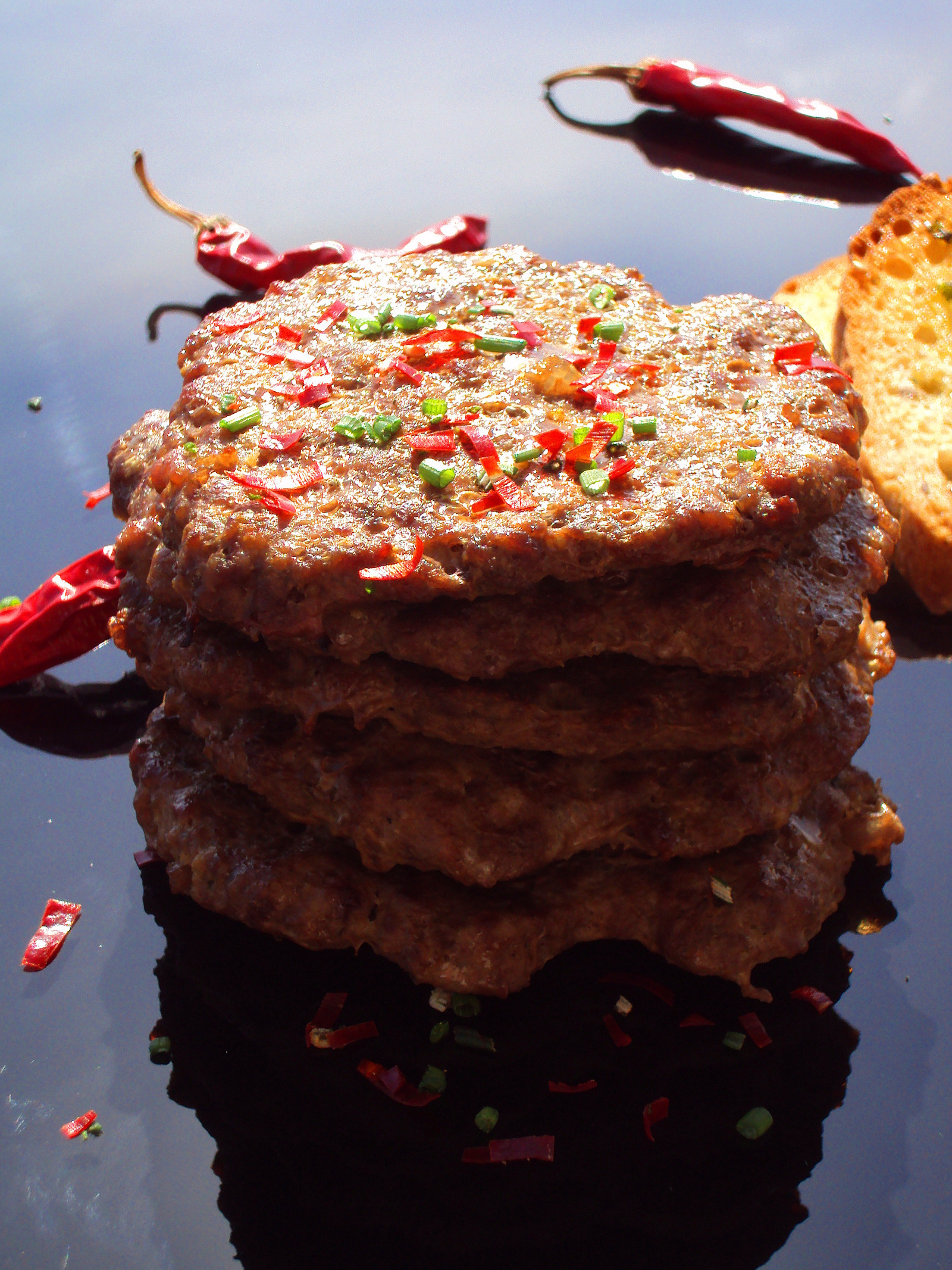 Pikantni hamburgeri iz pećnice