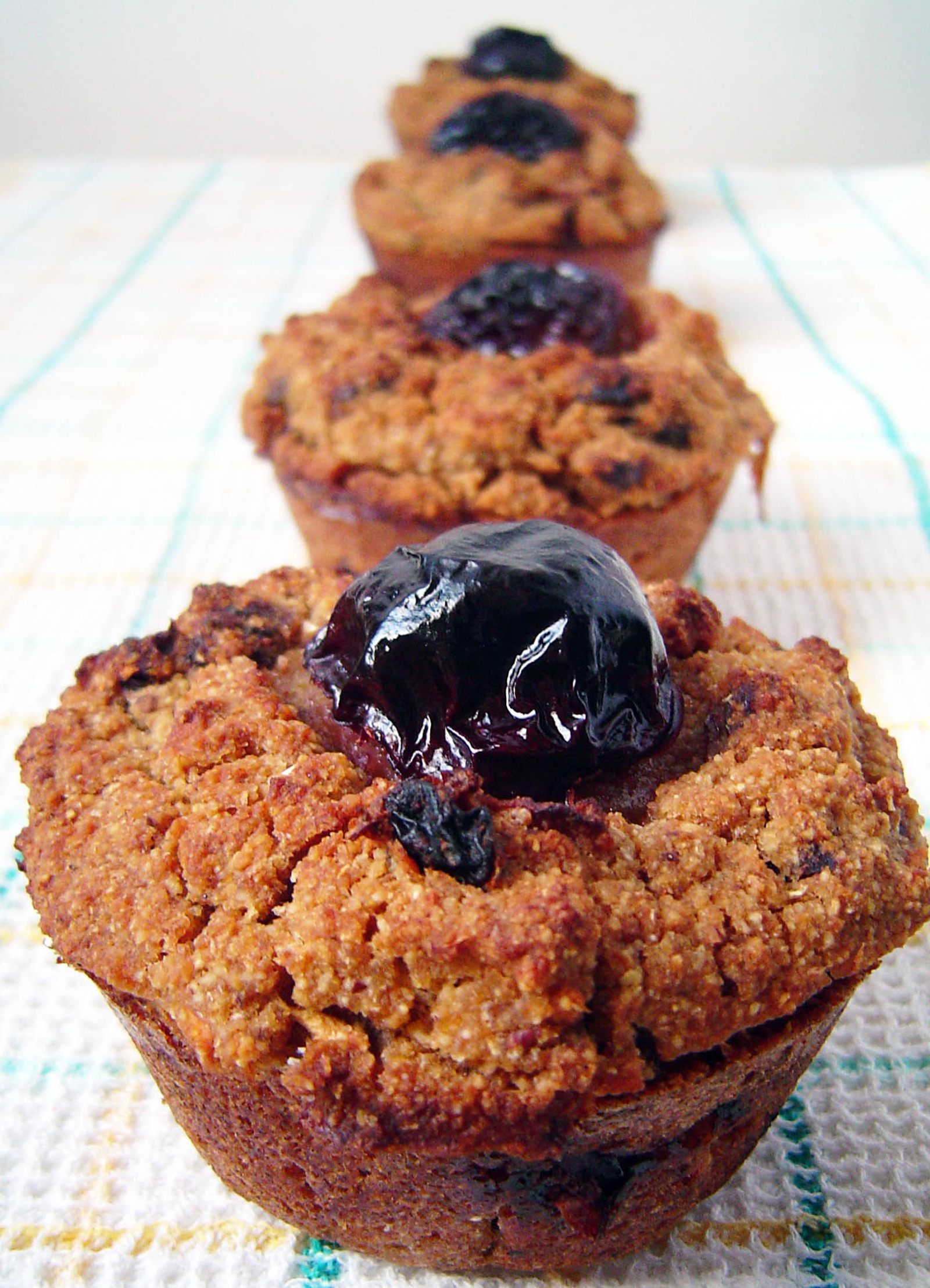Makrobiotički muffin ponovo, sada sa šljivama i jabukama