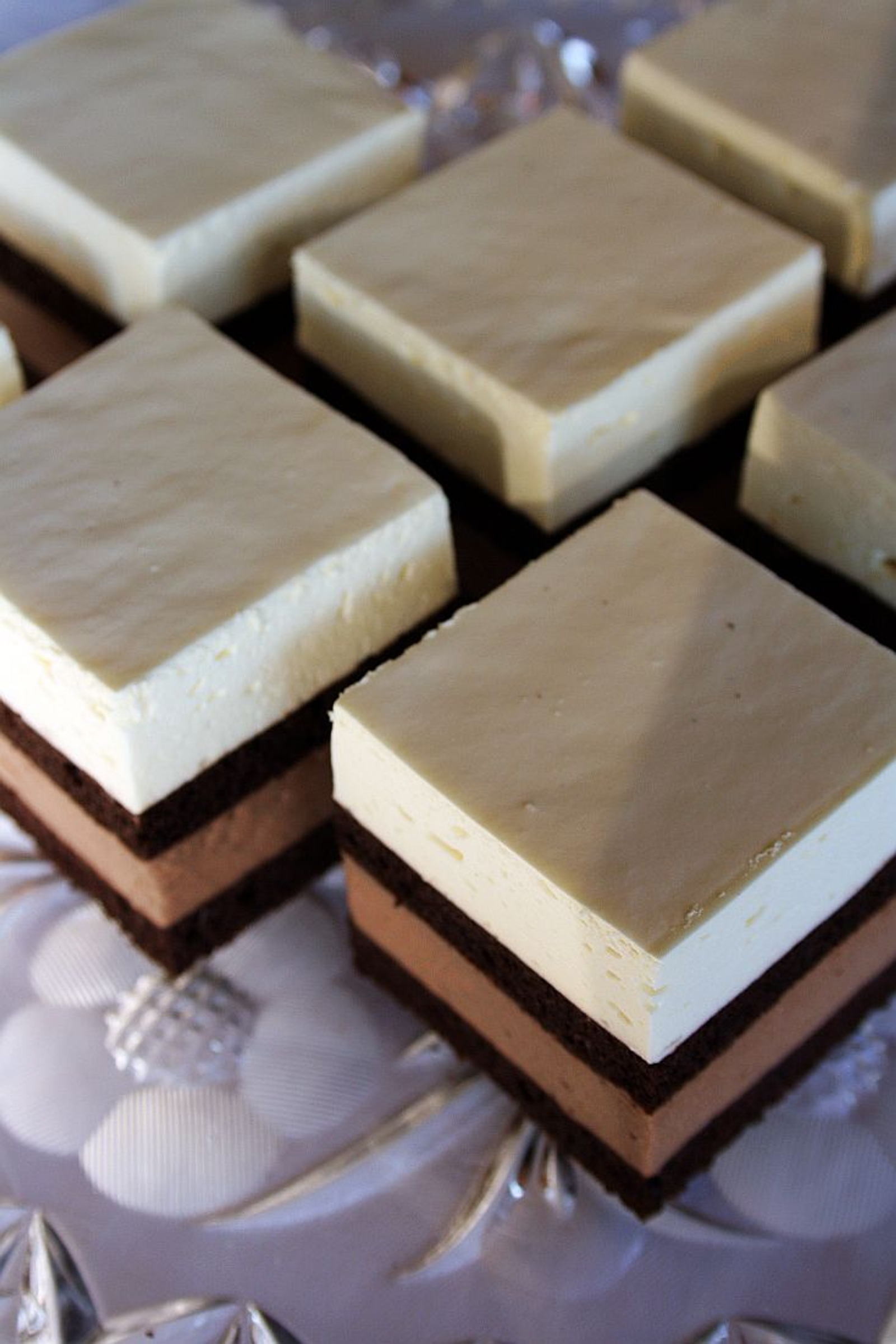 Kesten parfe kocke s bijelom čokoladom
