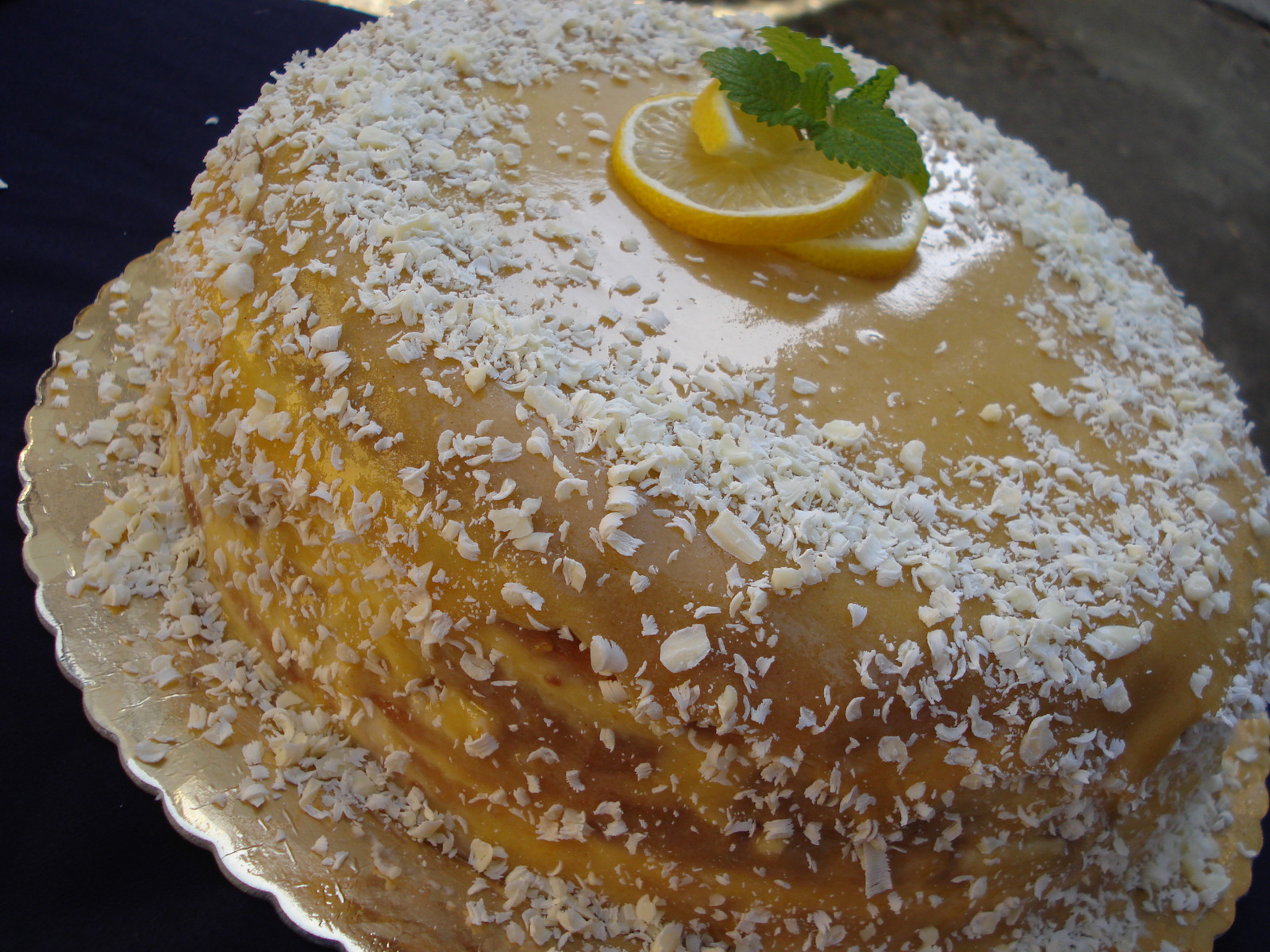 bijela torta od limuna