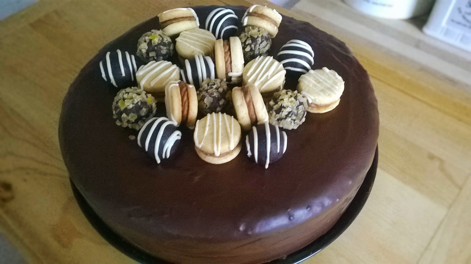 Kakao torta s narančama i čokoladom