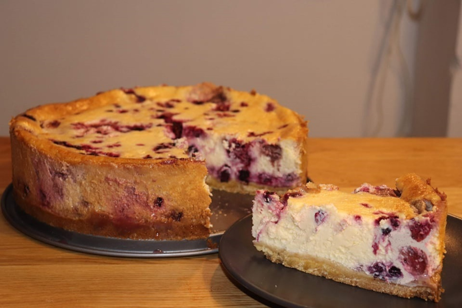 Cheesecake torta od šumskog voća