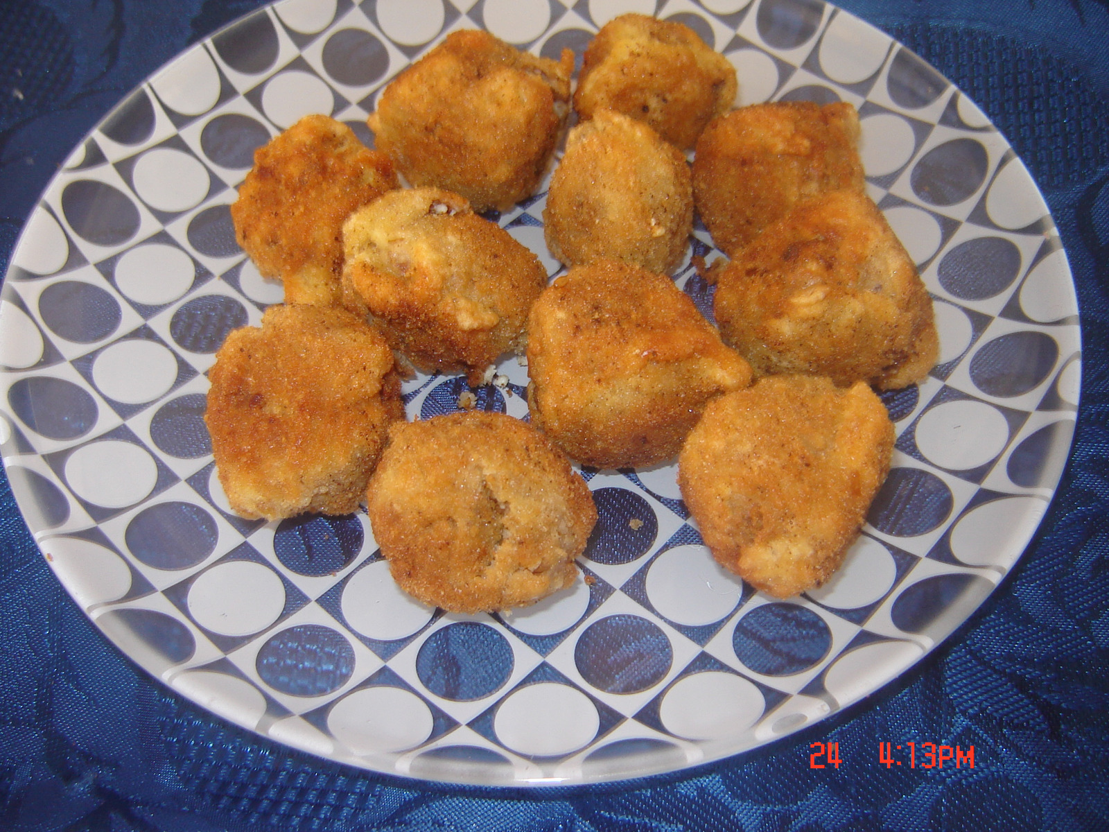 Belot meze 2: bombice od sira sa orasima…