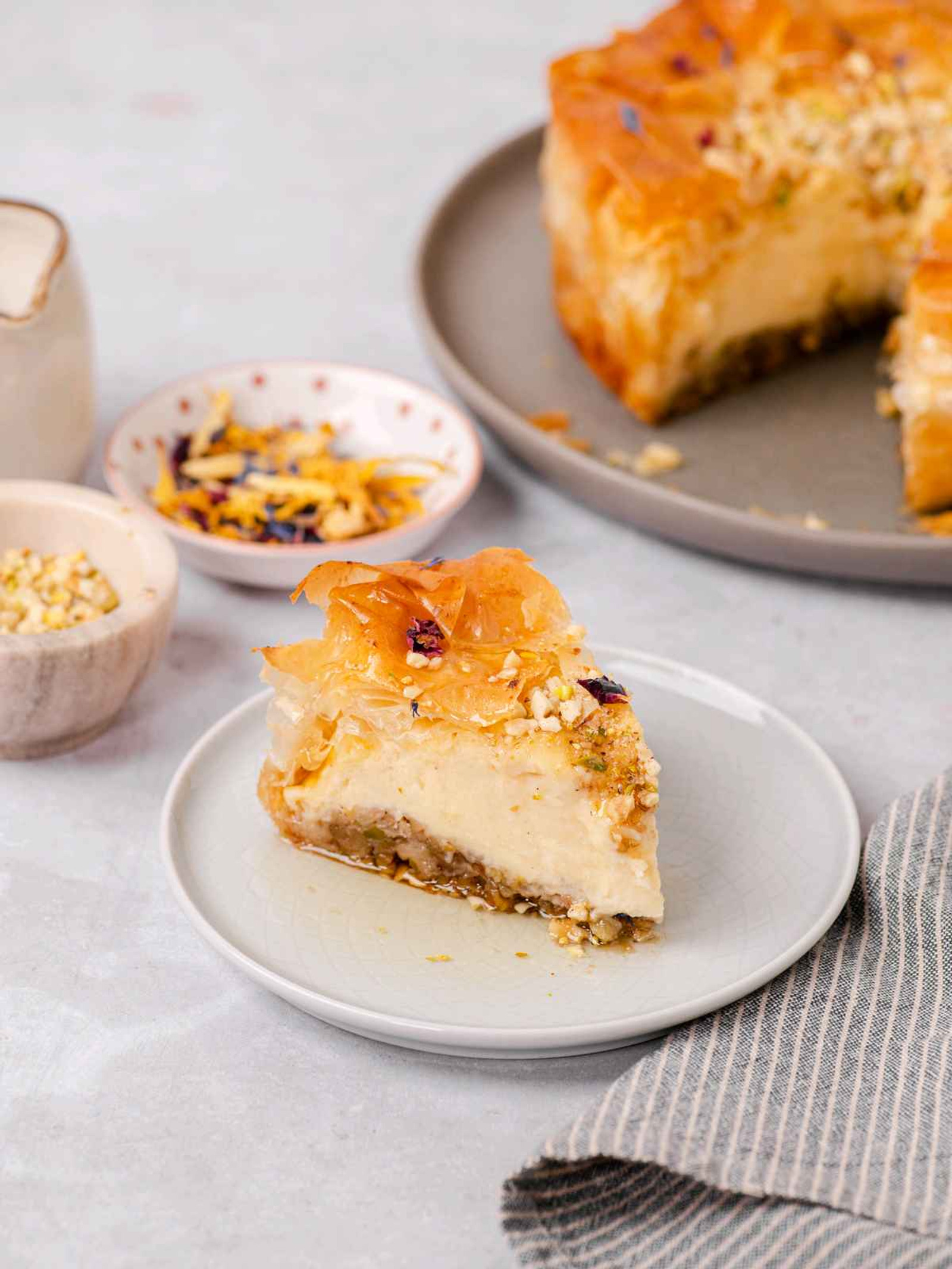 Baklava cheesecake