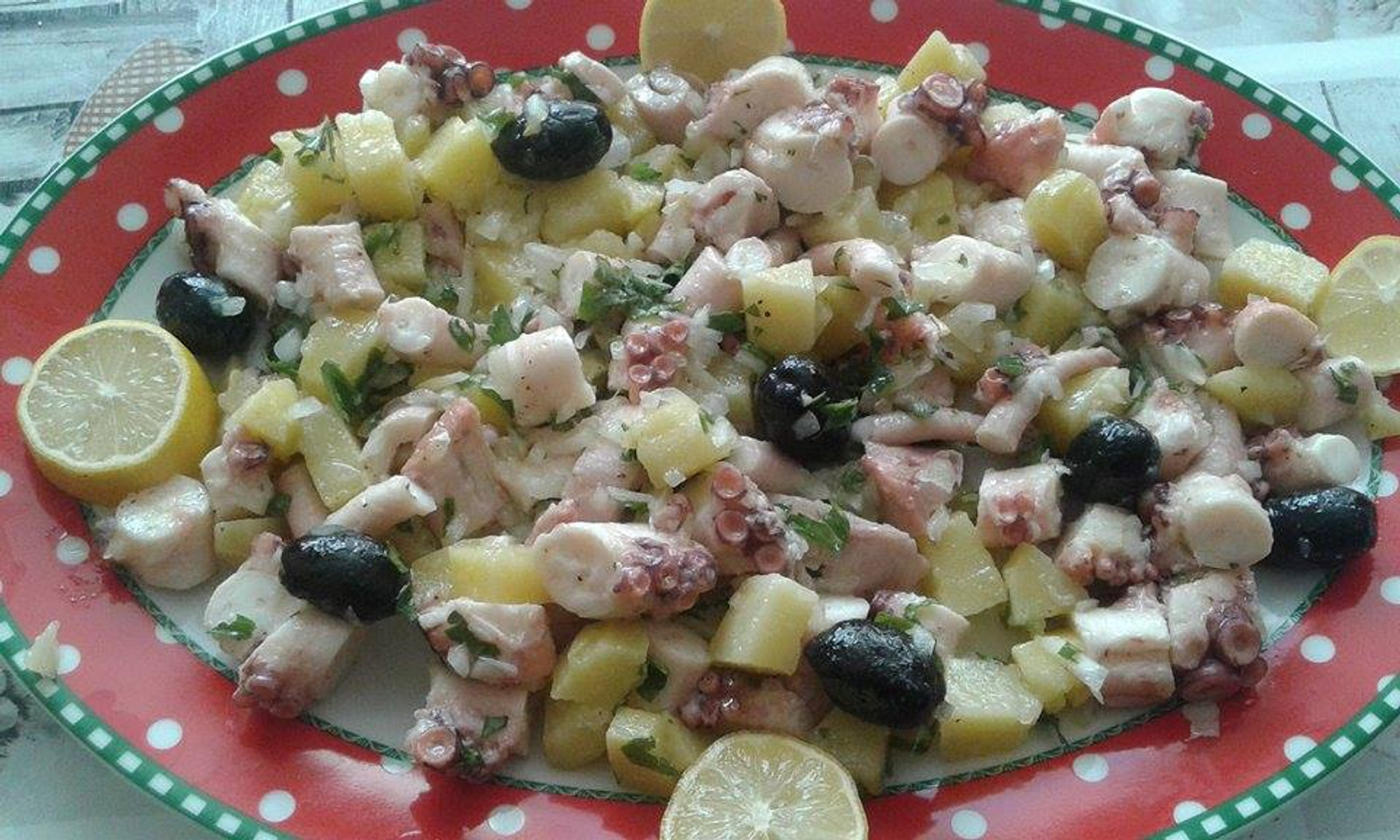 SALATA OD HOBOTNICE