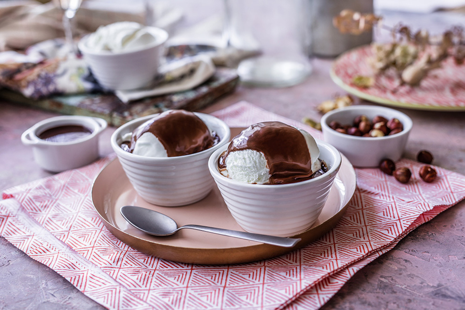 Pečeni puding s čokoladom i lješnjacima