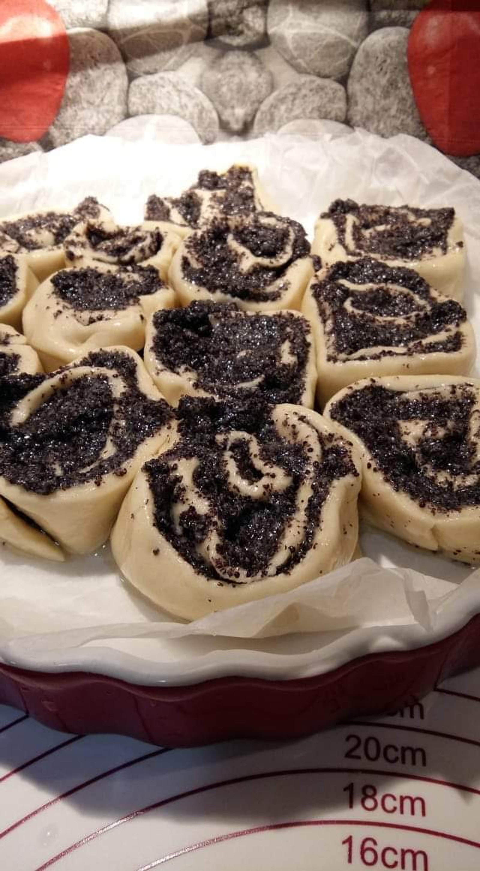 Makove rolice