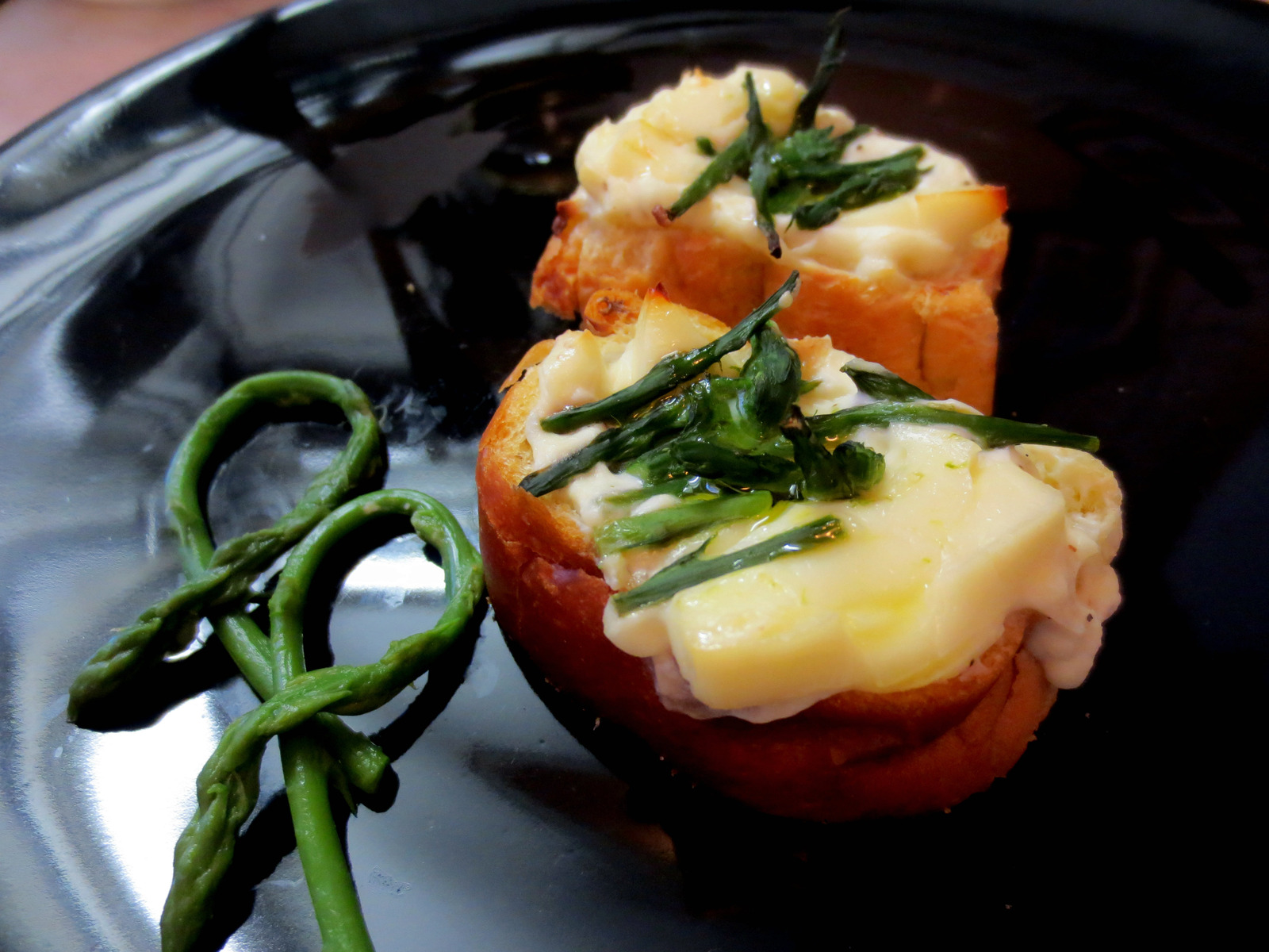 Asparagus snack (Šparoge na kruhu)