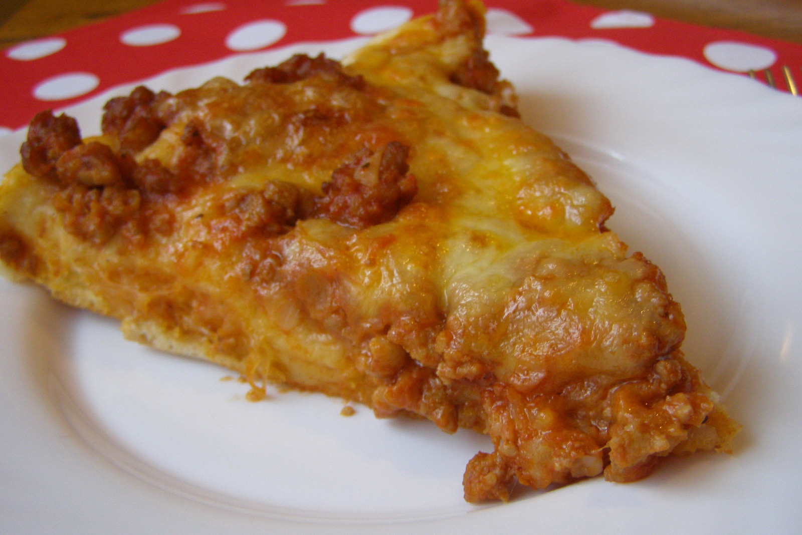 Pizza bolonjez